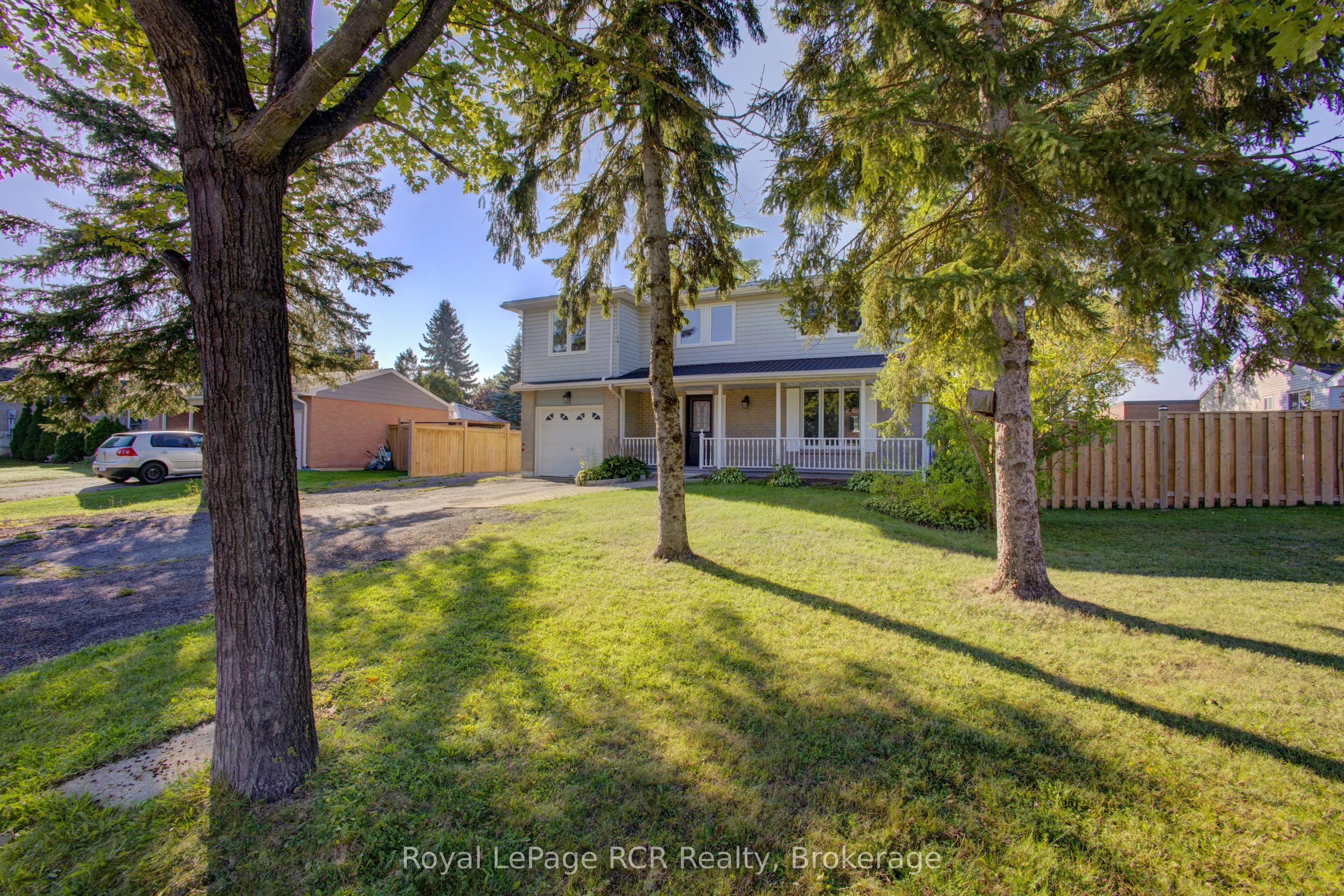4 Bellefield Crescent