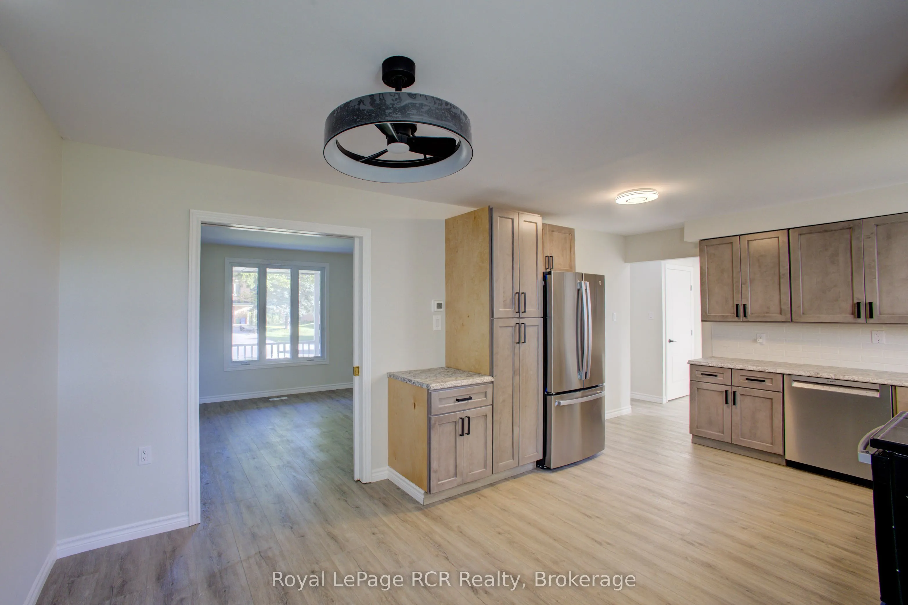 4 Bellefield Crescent