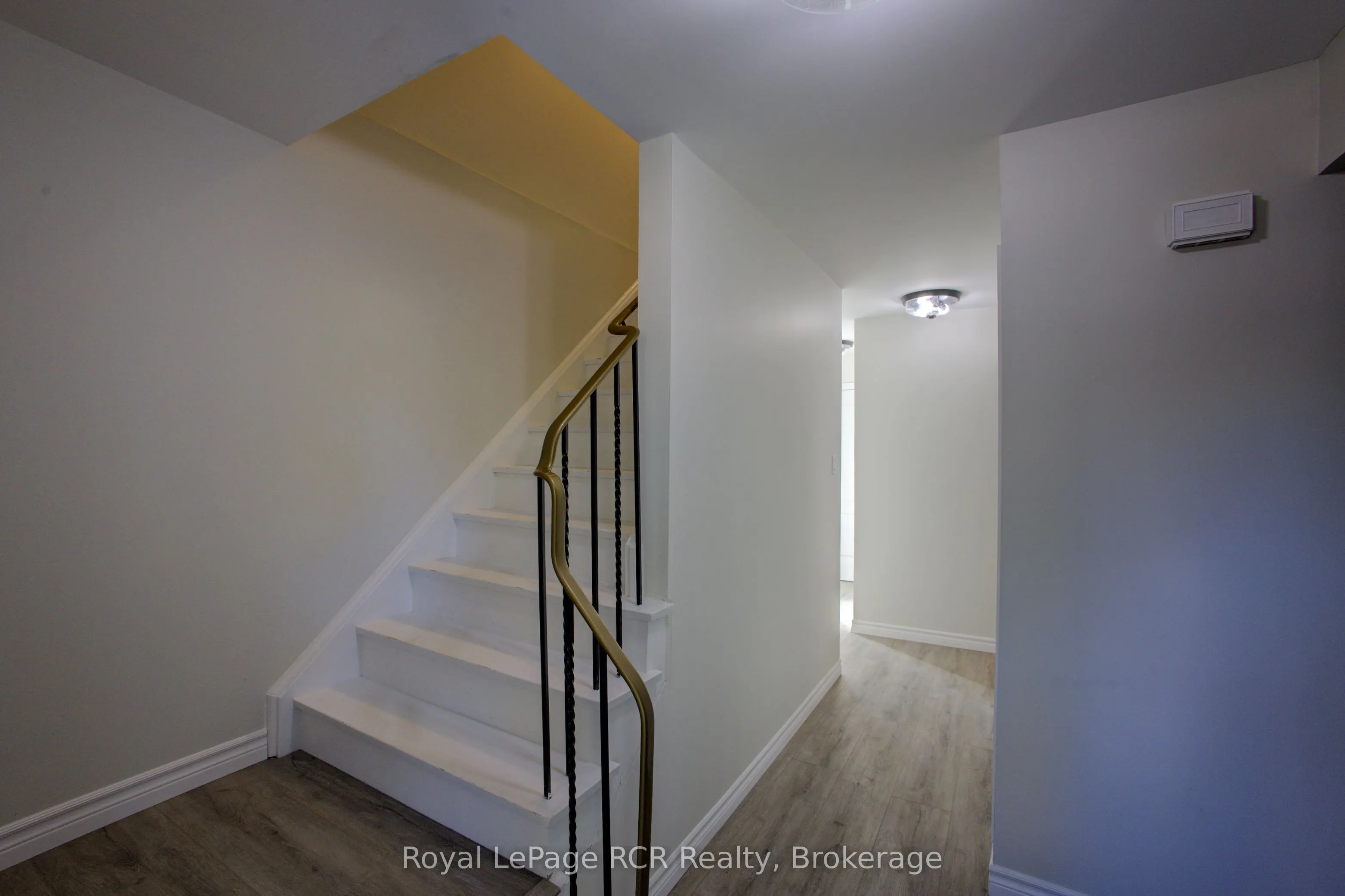 4 Bellefield Crescent