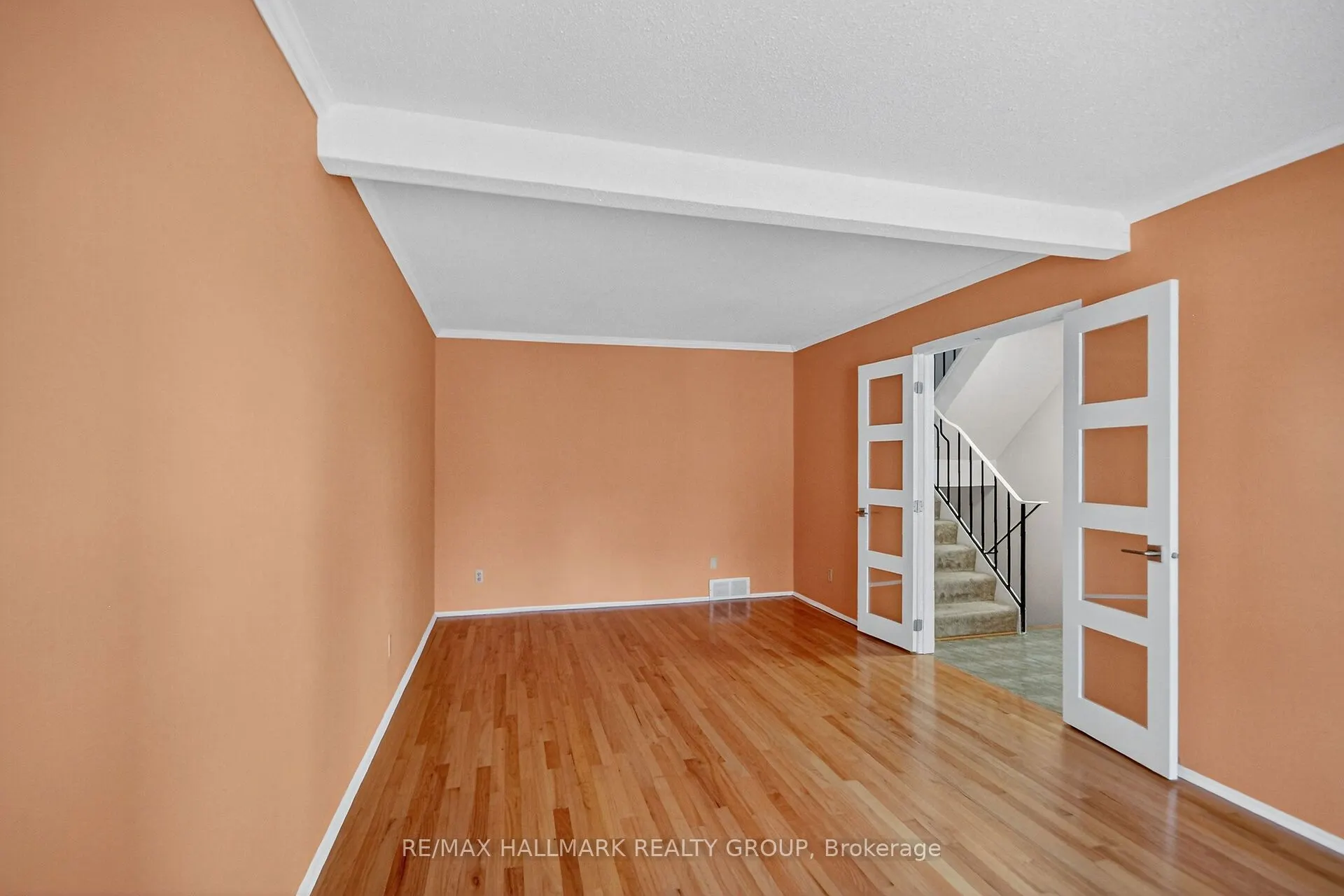 3350 Southgate Road, #15