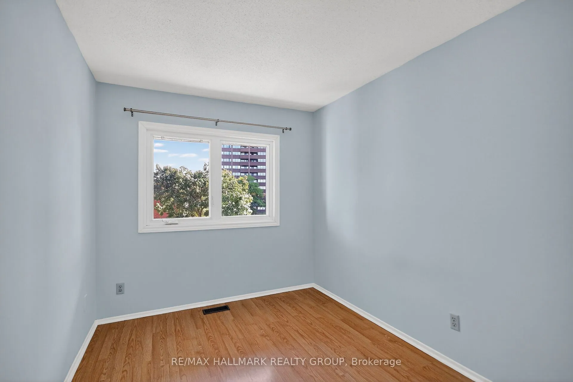 3350 Southgate Road, #15