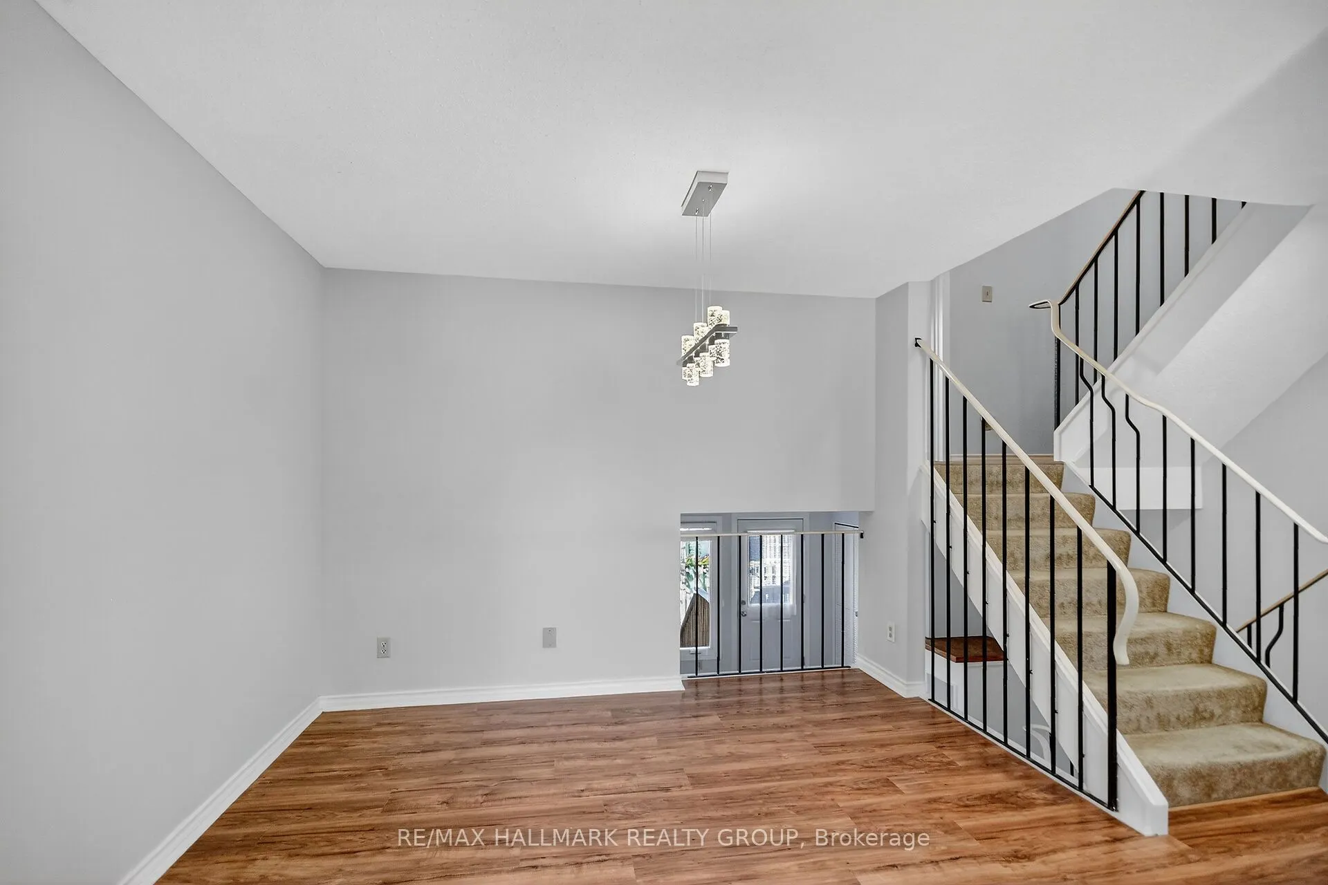 3350 Southgate Road, #15