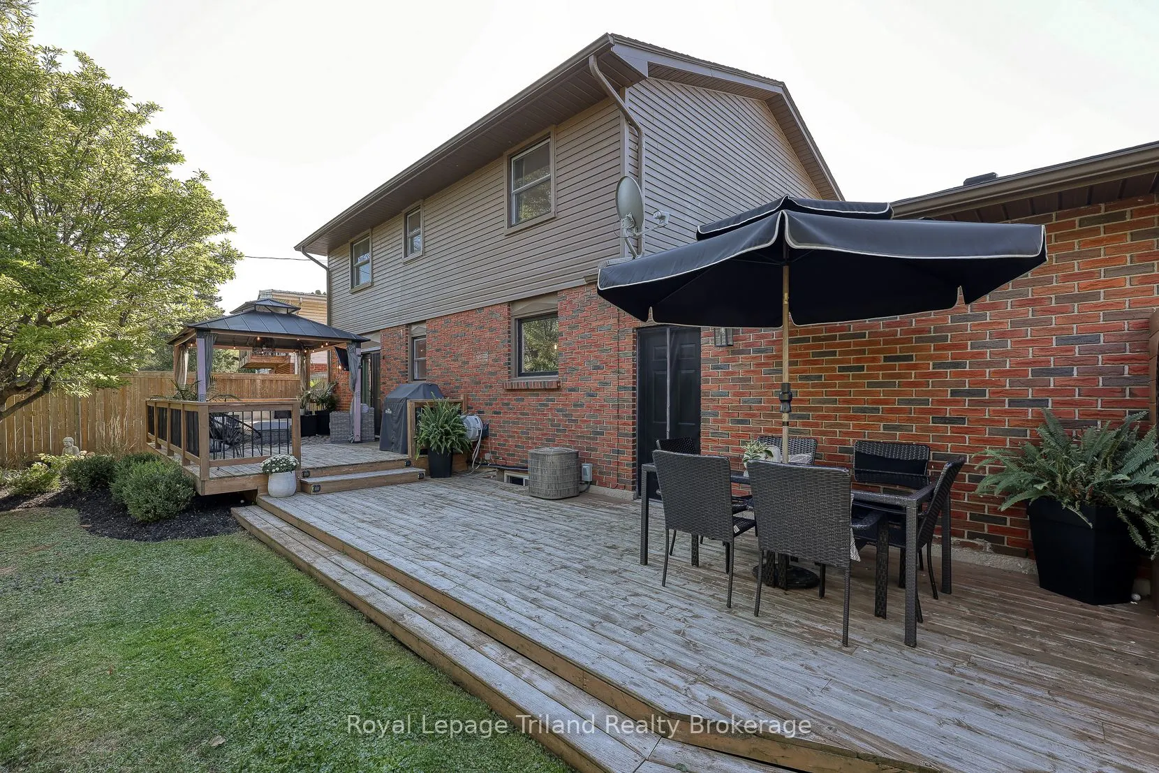 1 Brickwood Boulevard