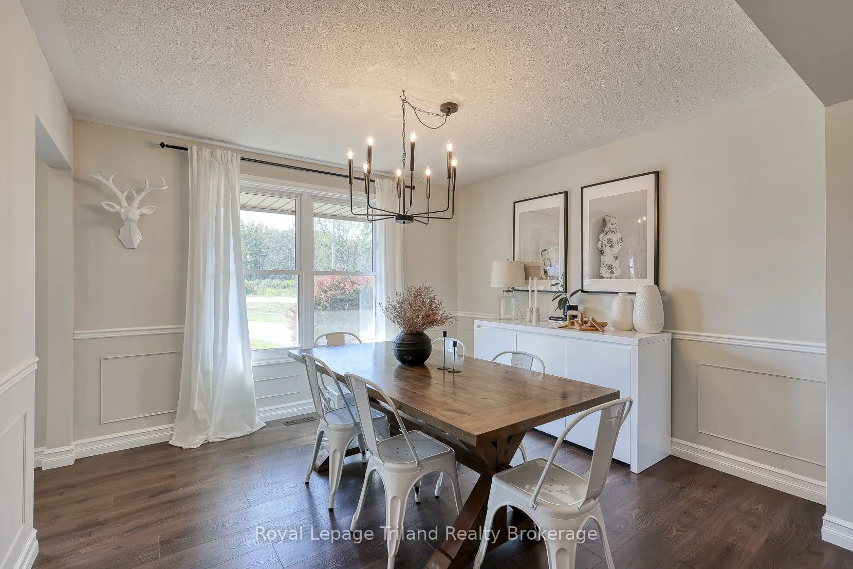 1 Brickwood Boulevard