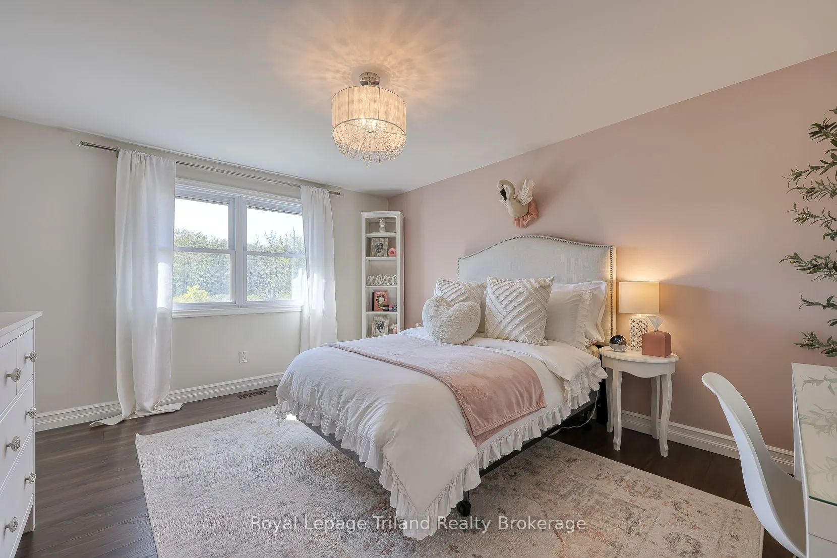 1 Brickwood Boulevard