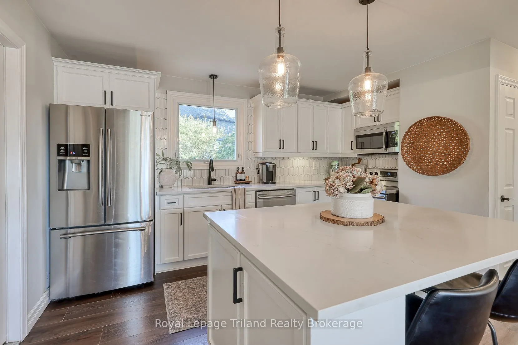1 Brickwood Boulevard