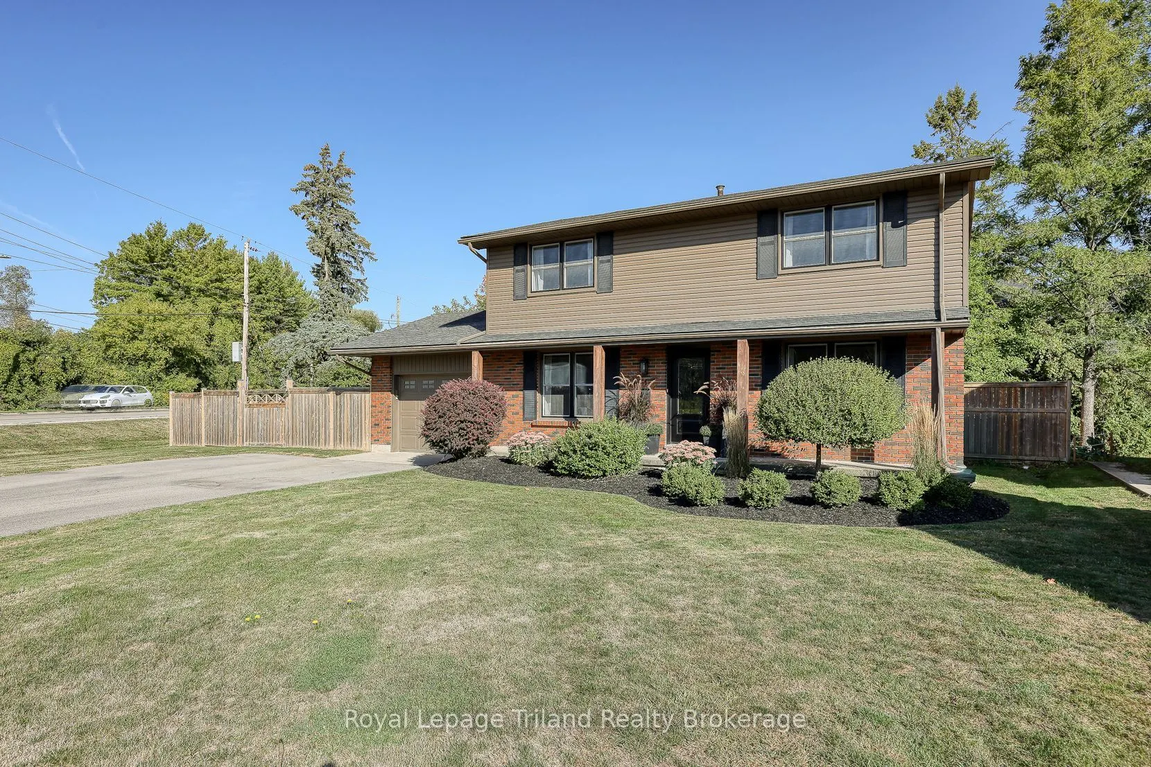 1 Brickwood Boulevard