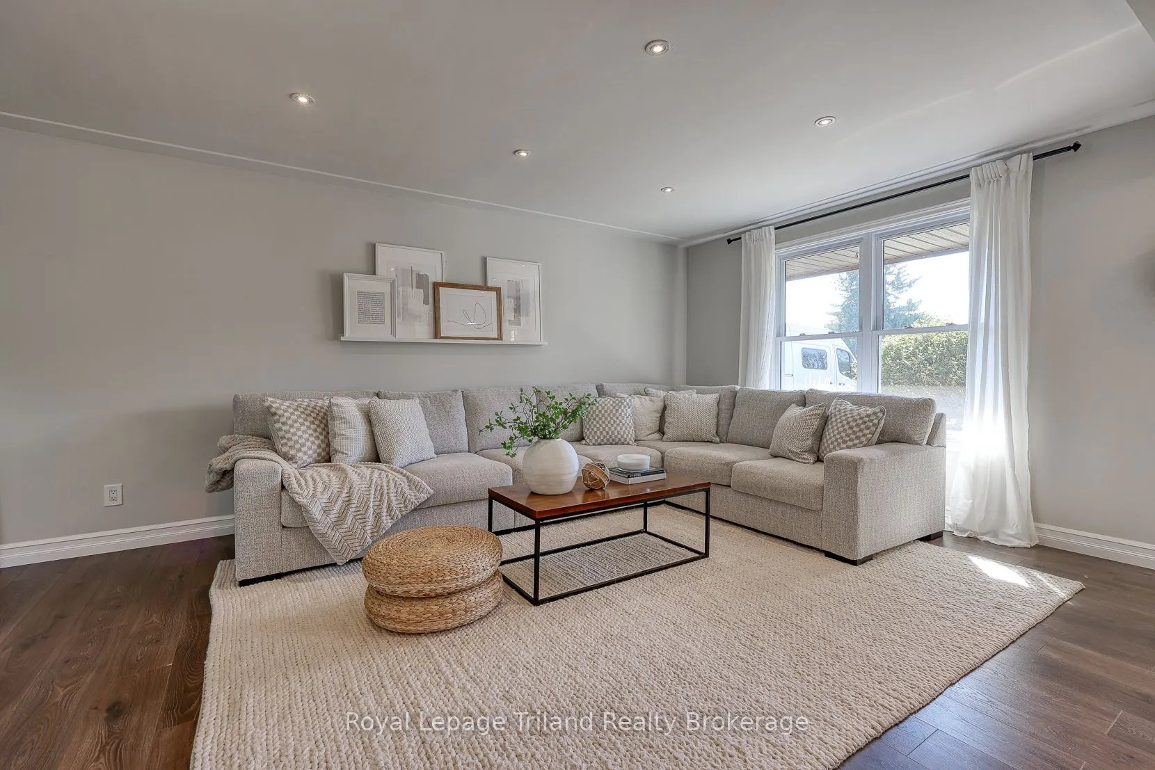 1 Brickwood Boulevard
