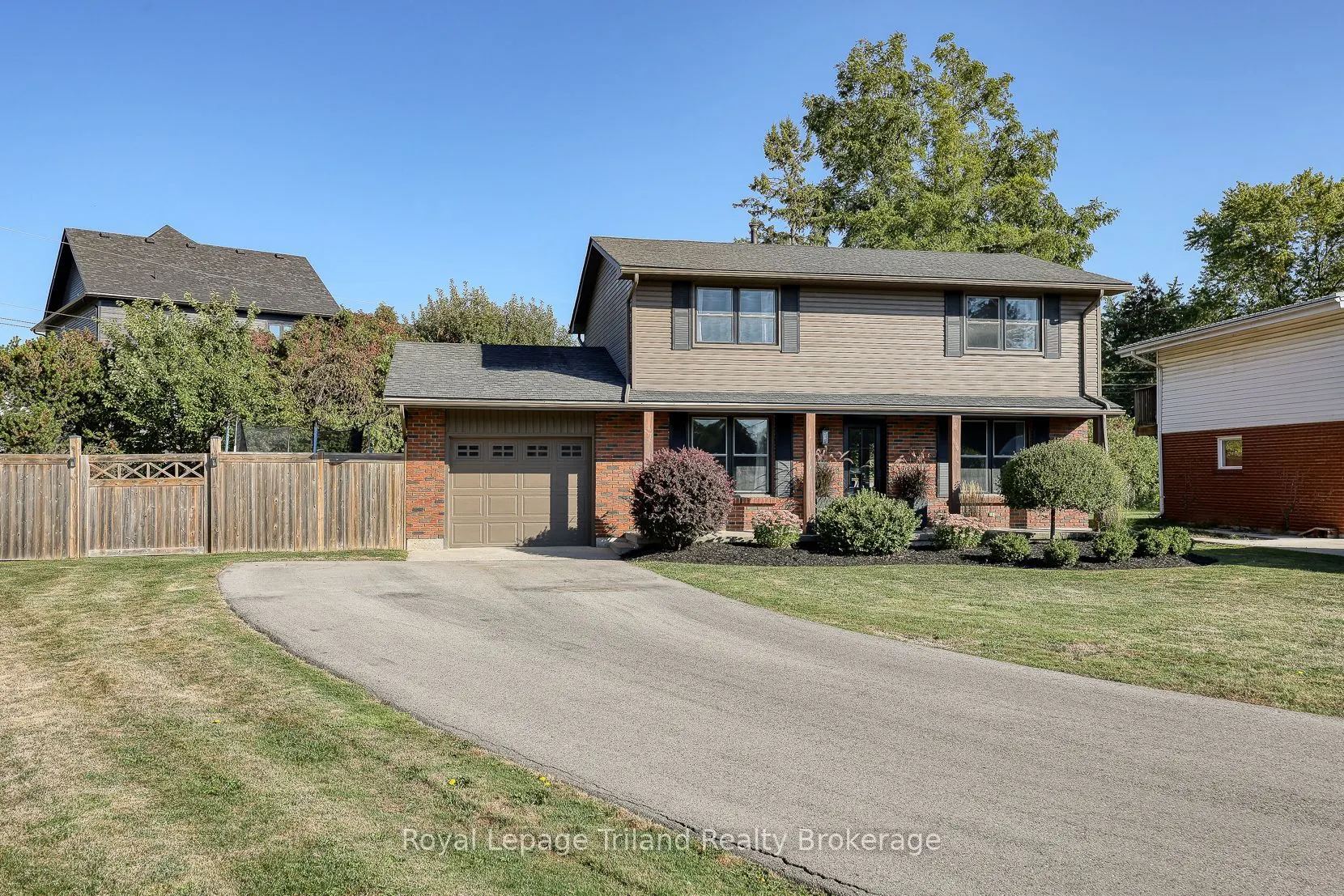 1 Brickwood Boulevard