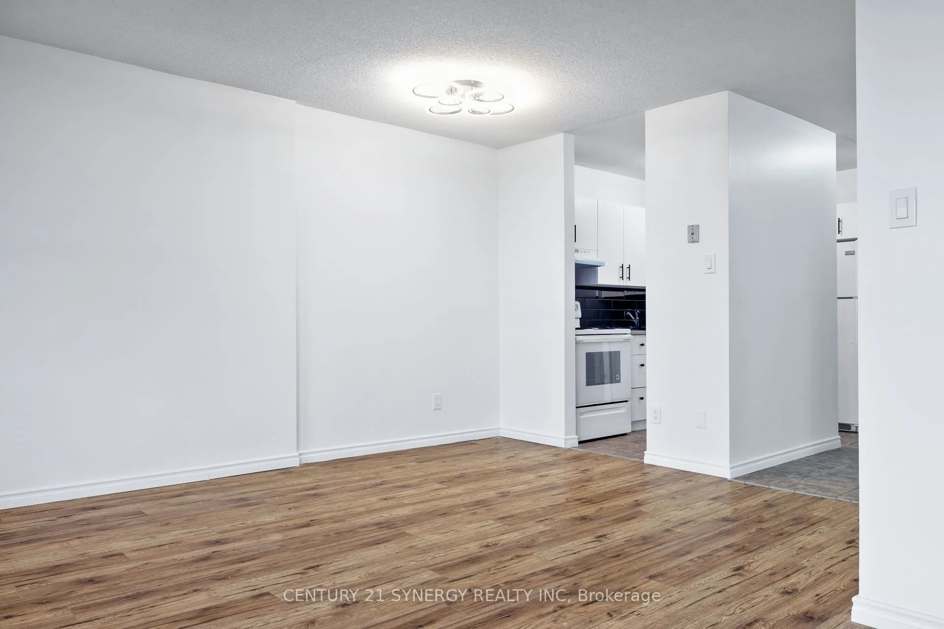 2020 Jasmine Crescent, #1410