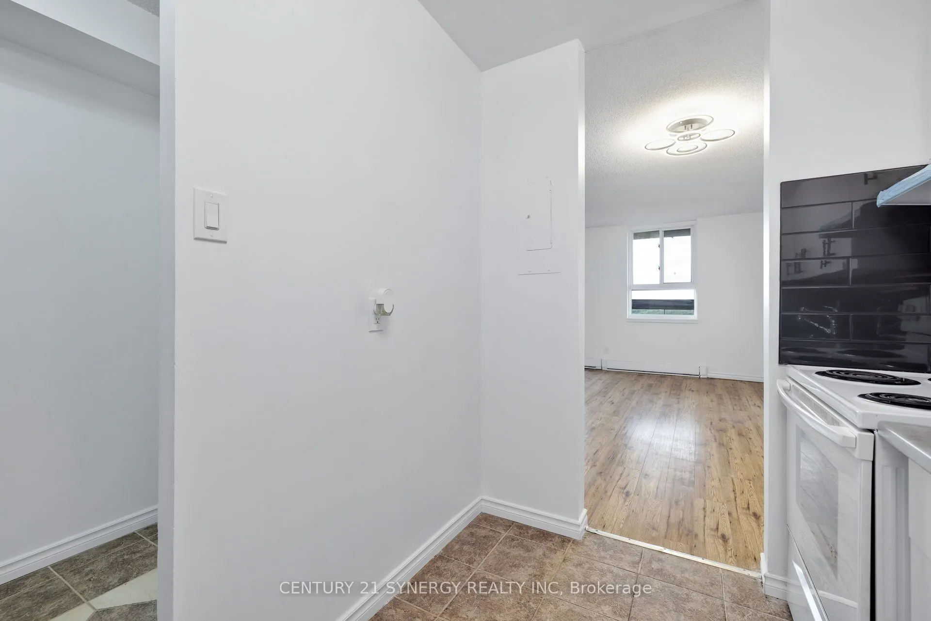2020 Jasmine Crescent, #1410