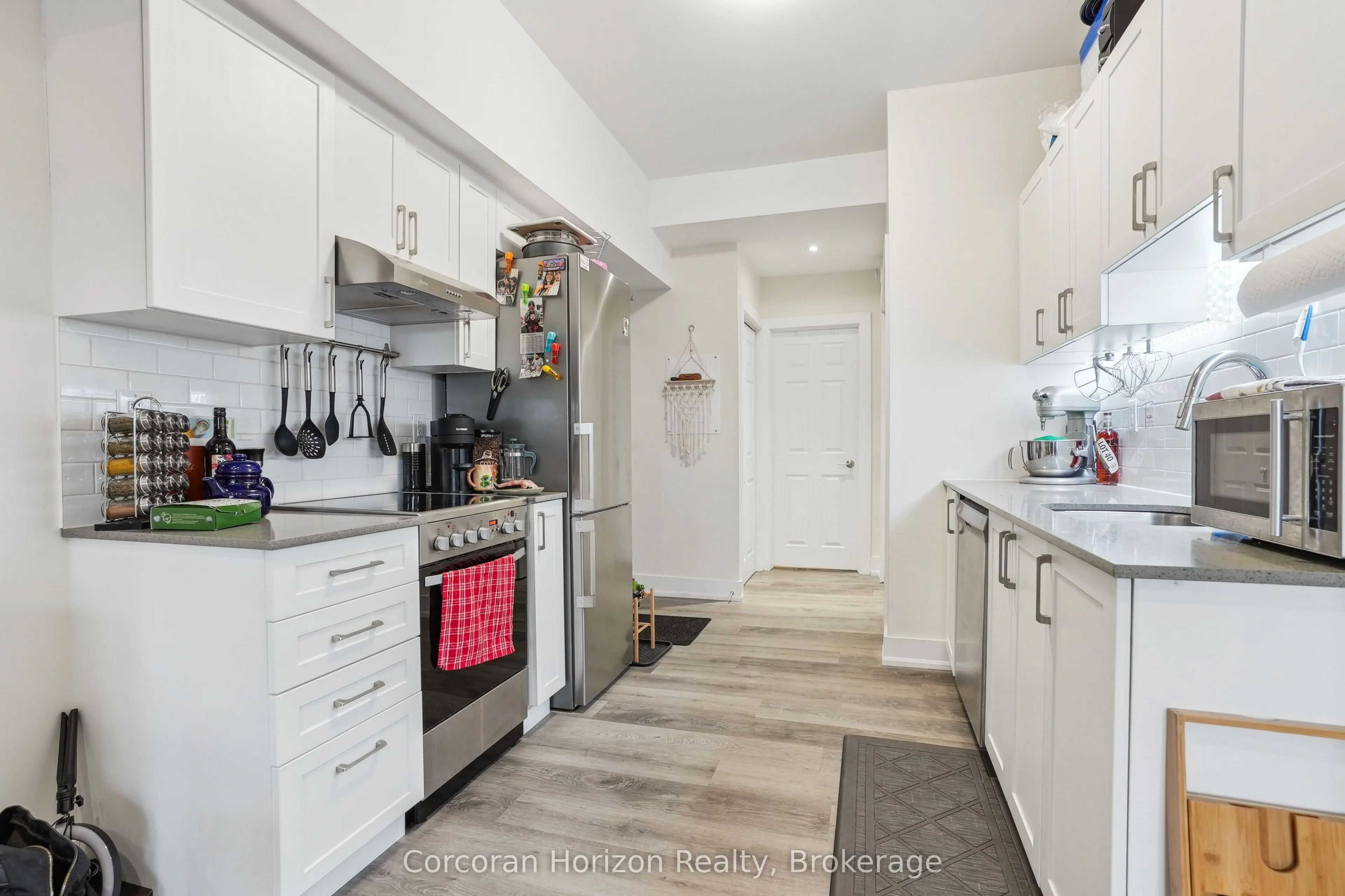 289-293 Kenilworth Avenue N