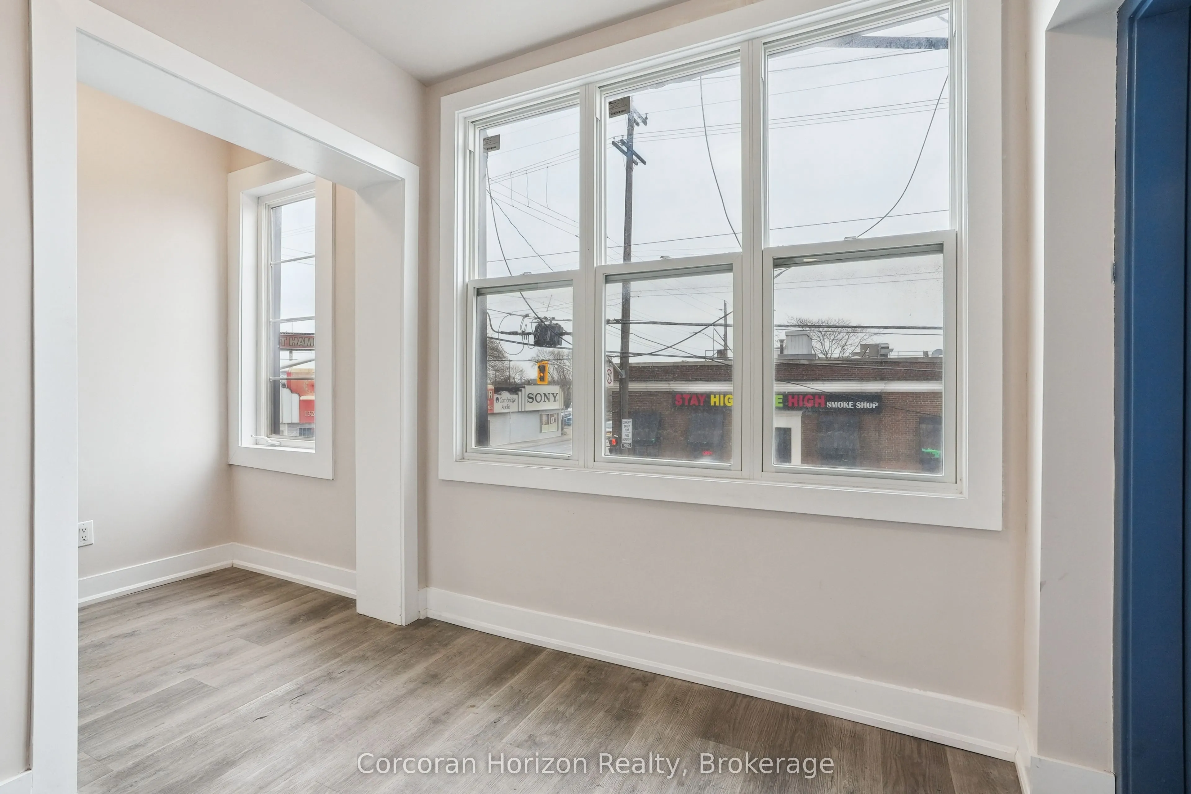 289-293 Kenilworth Avenue N