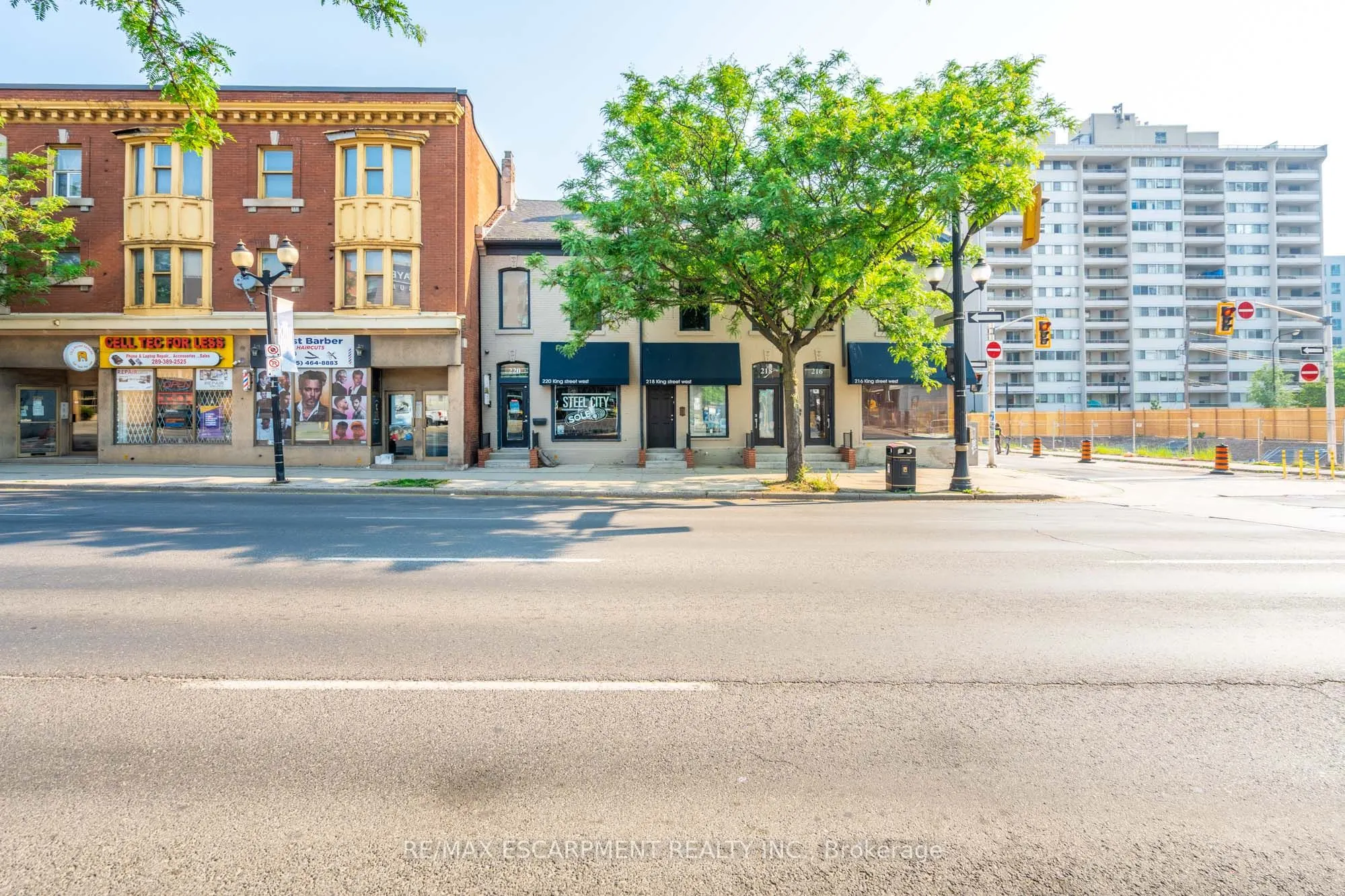 216-220 King Street W