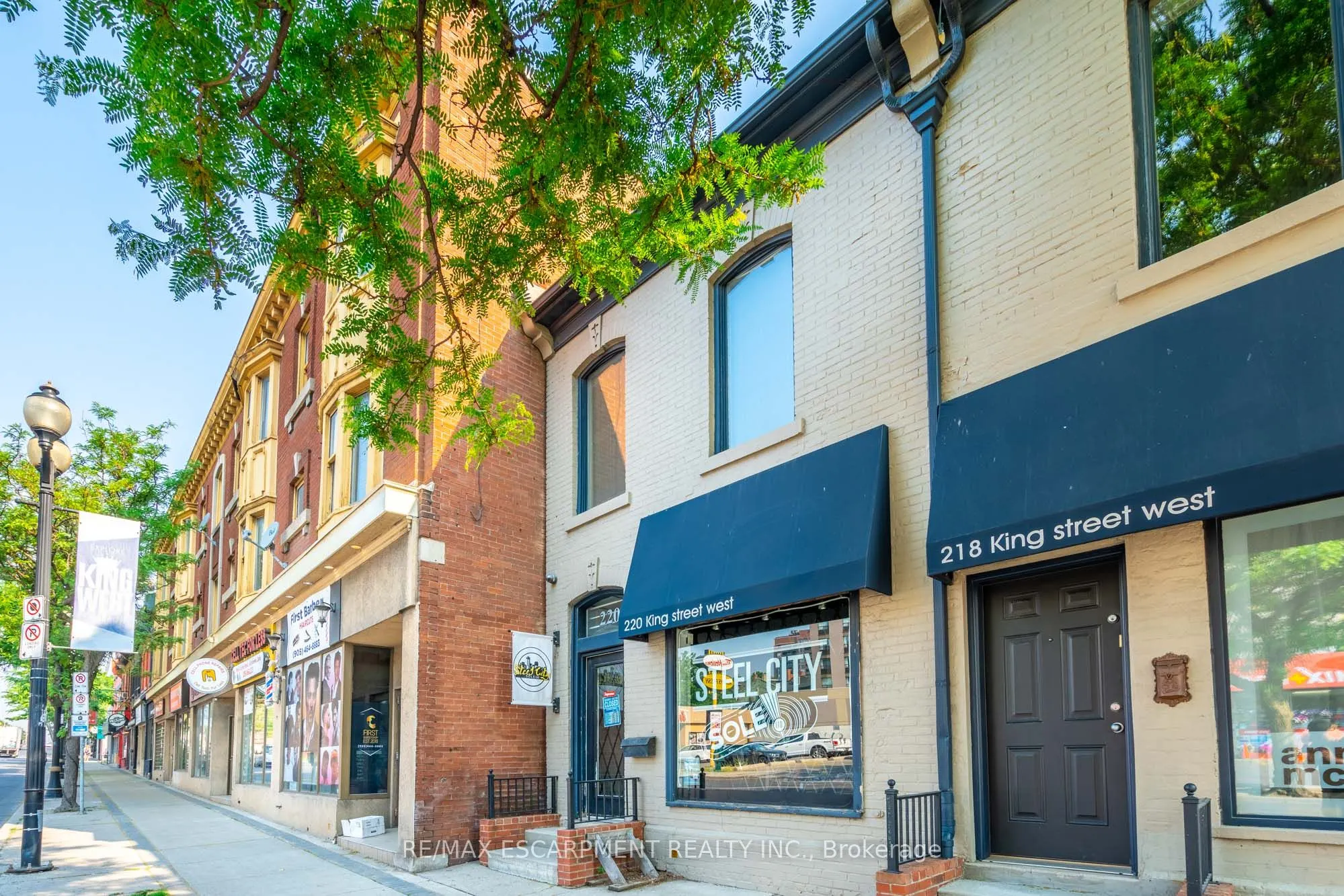 216-220 King Street W