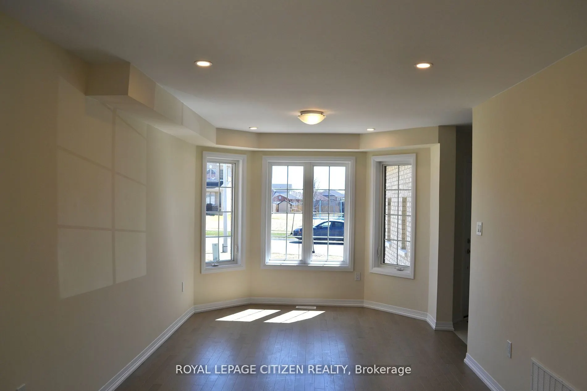 41 Carew Boulevard