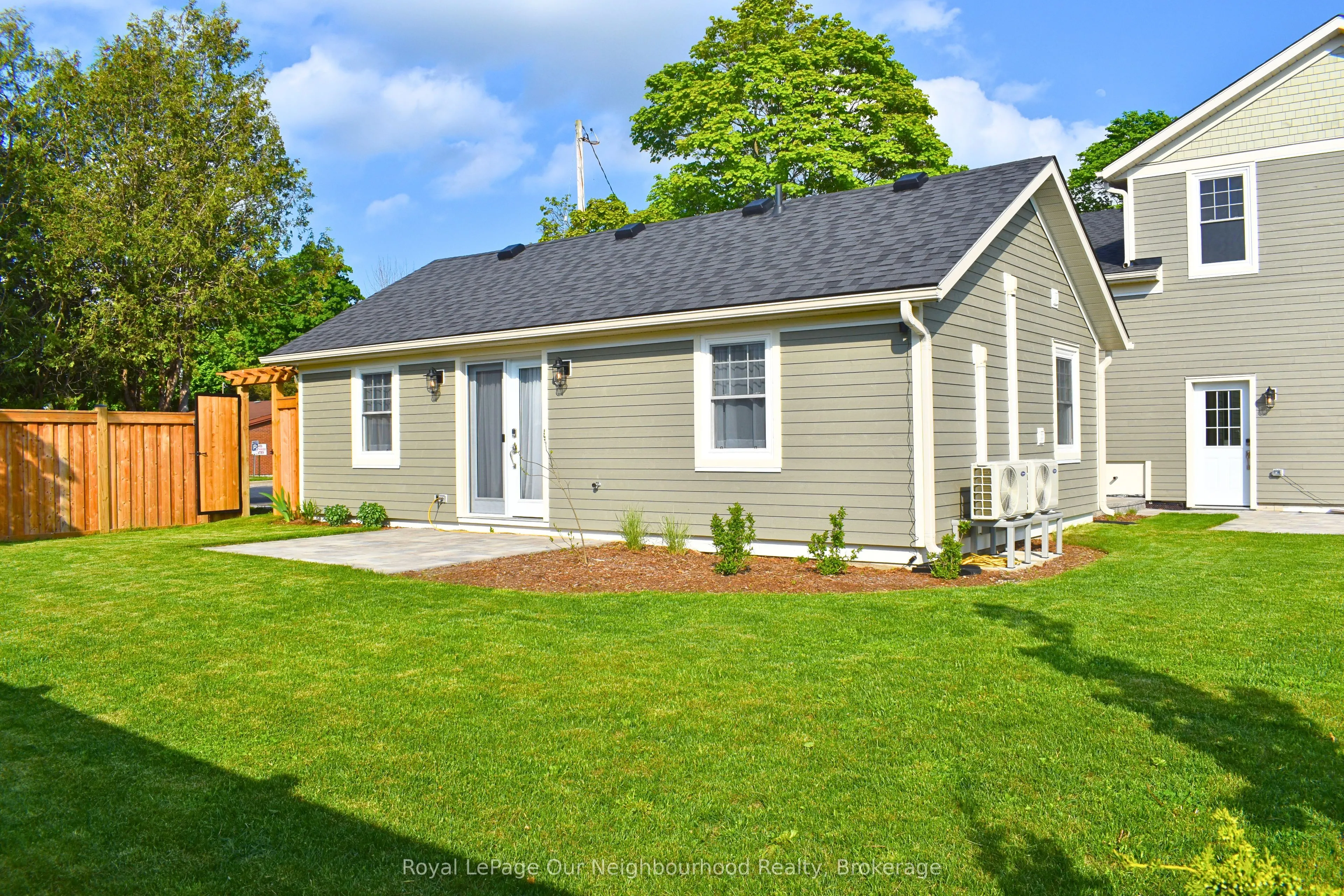 196 Guelph Street