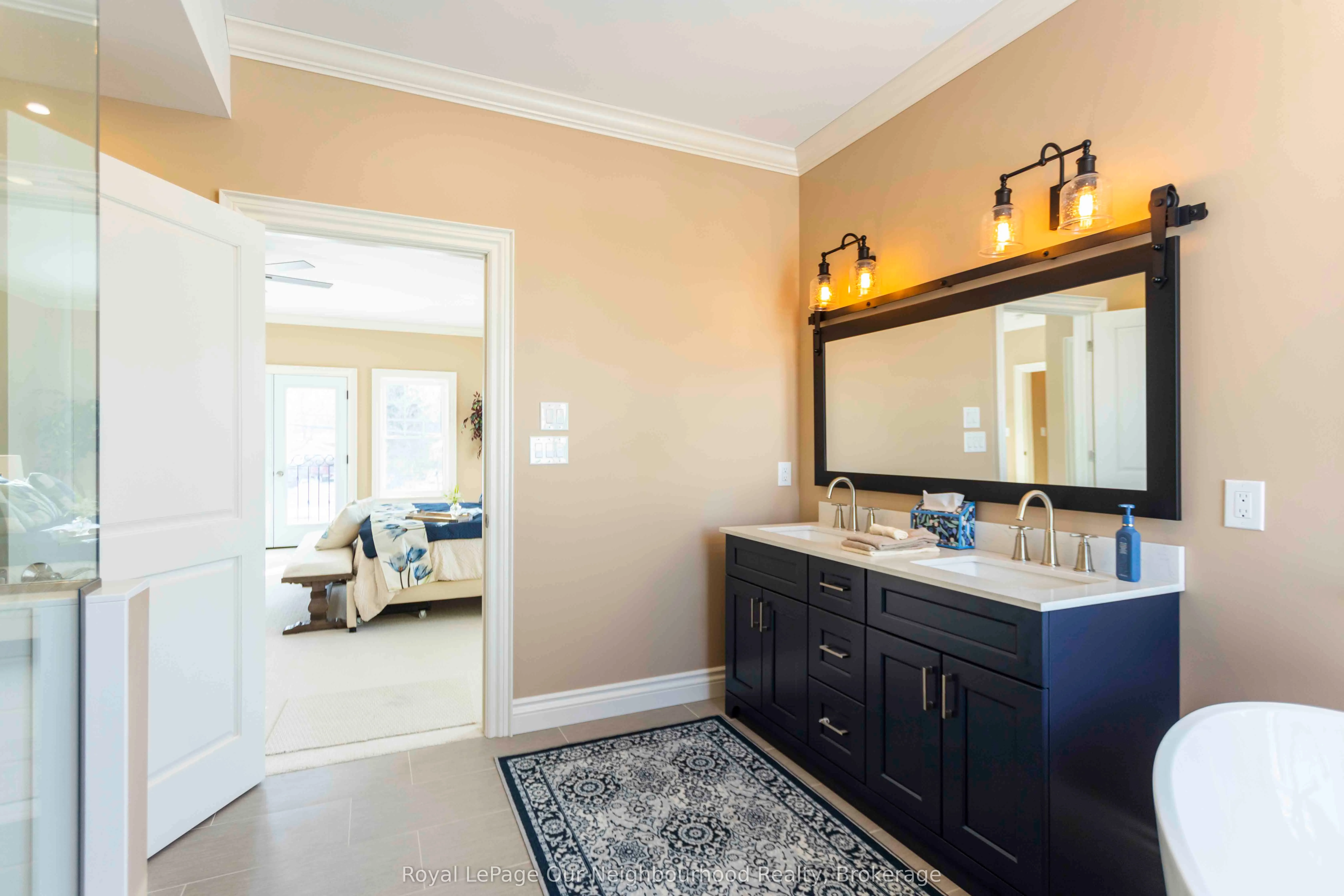 196 Guelph Street