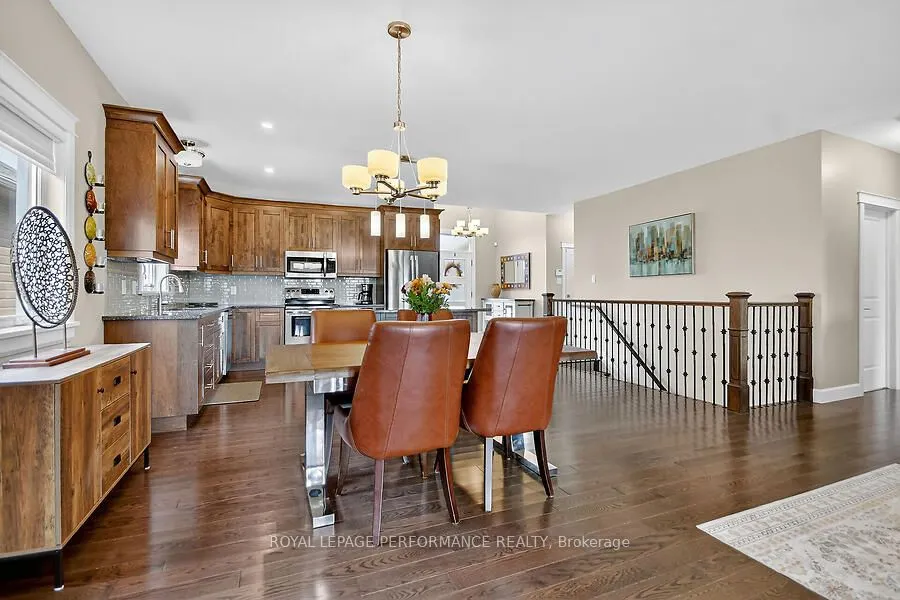 136 Sheppard Avenue