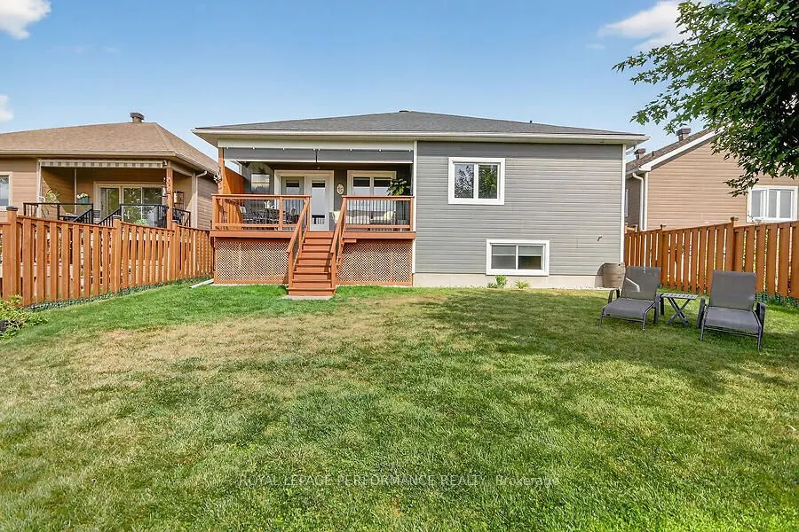 136 Sheppard Avenue