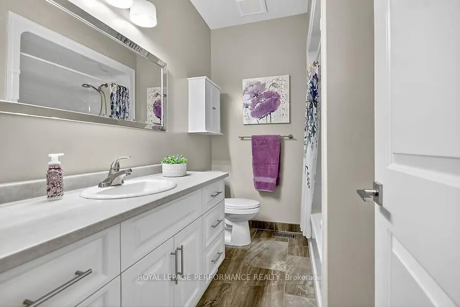 136 Sheppard Avenue