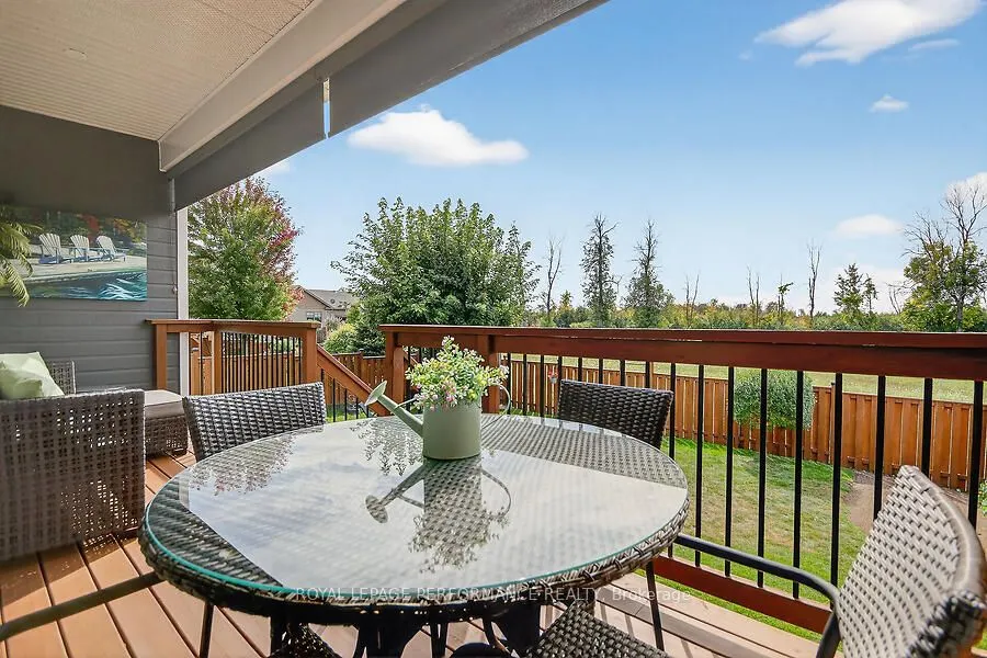136 Sheppard Avenue