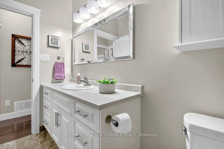 136 Sheppard Avenue