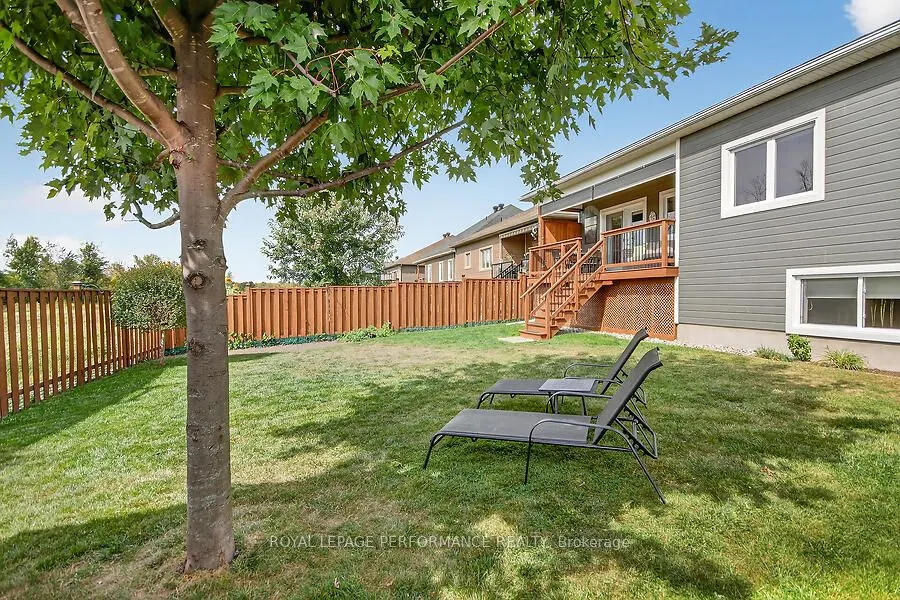 136 Sheppard Avenue
