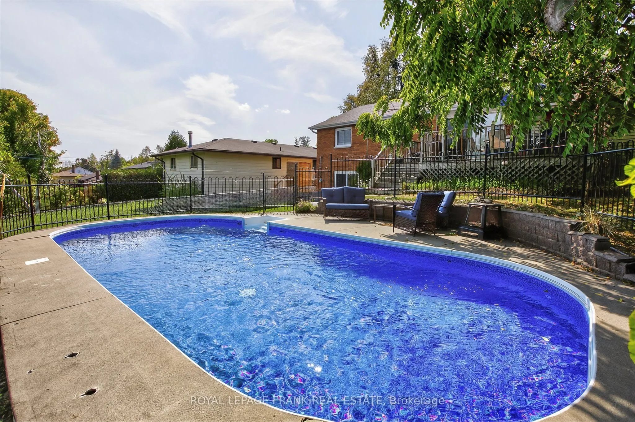 948 Golfview Road