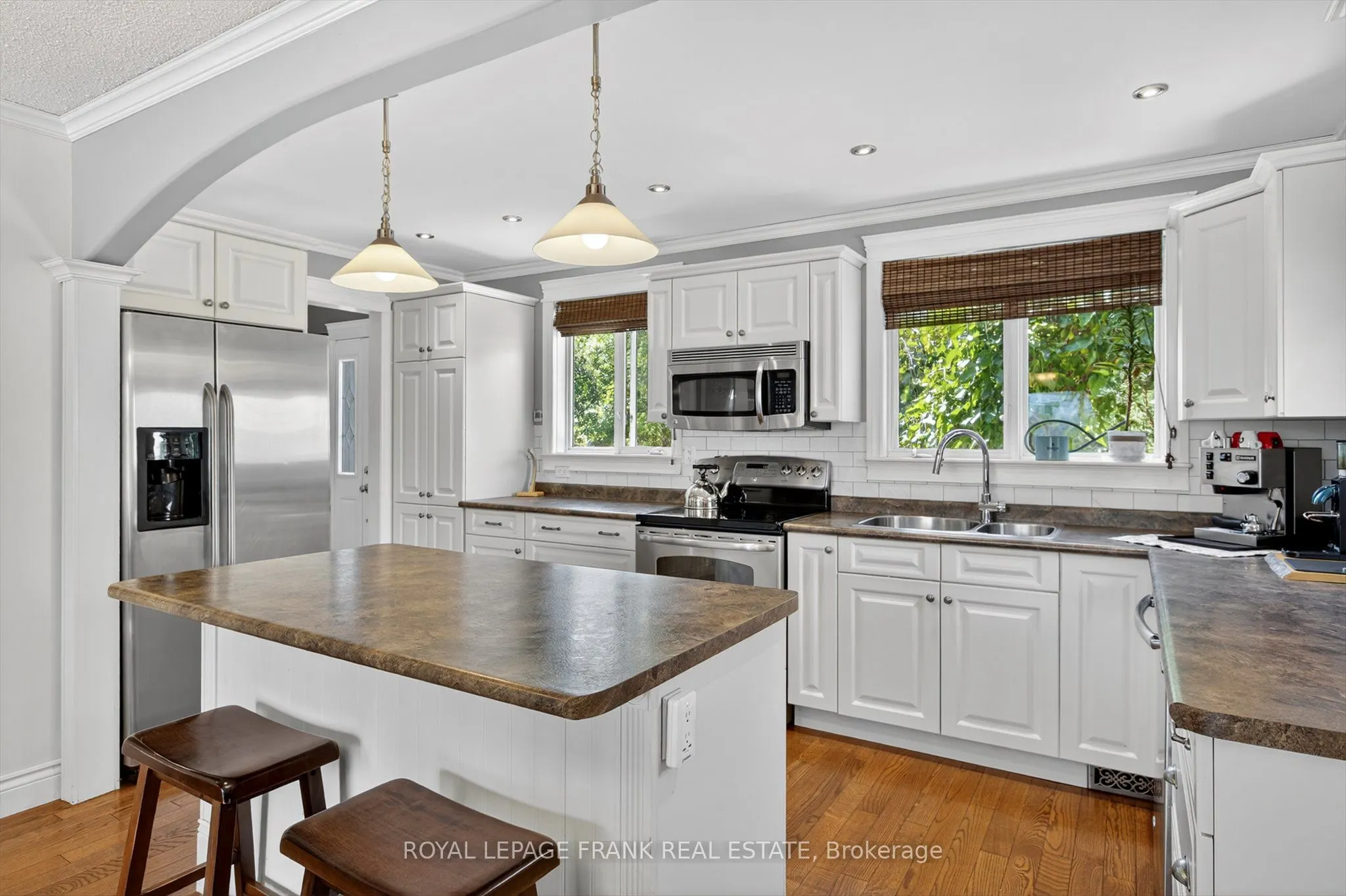 948 Golfview Road