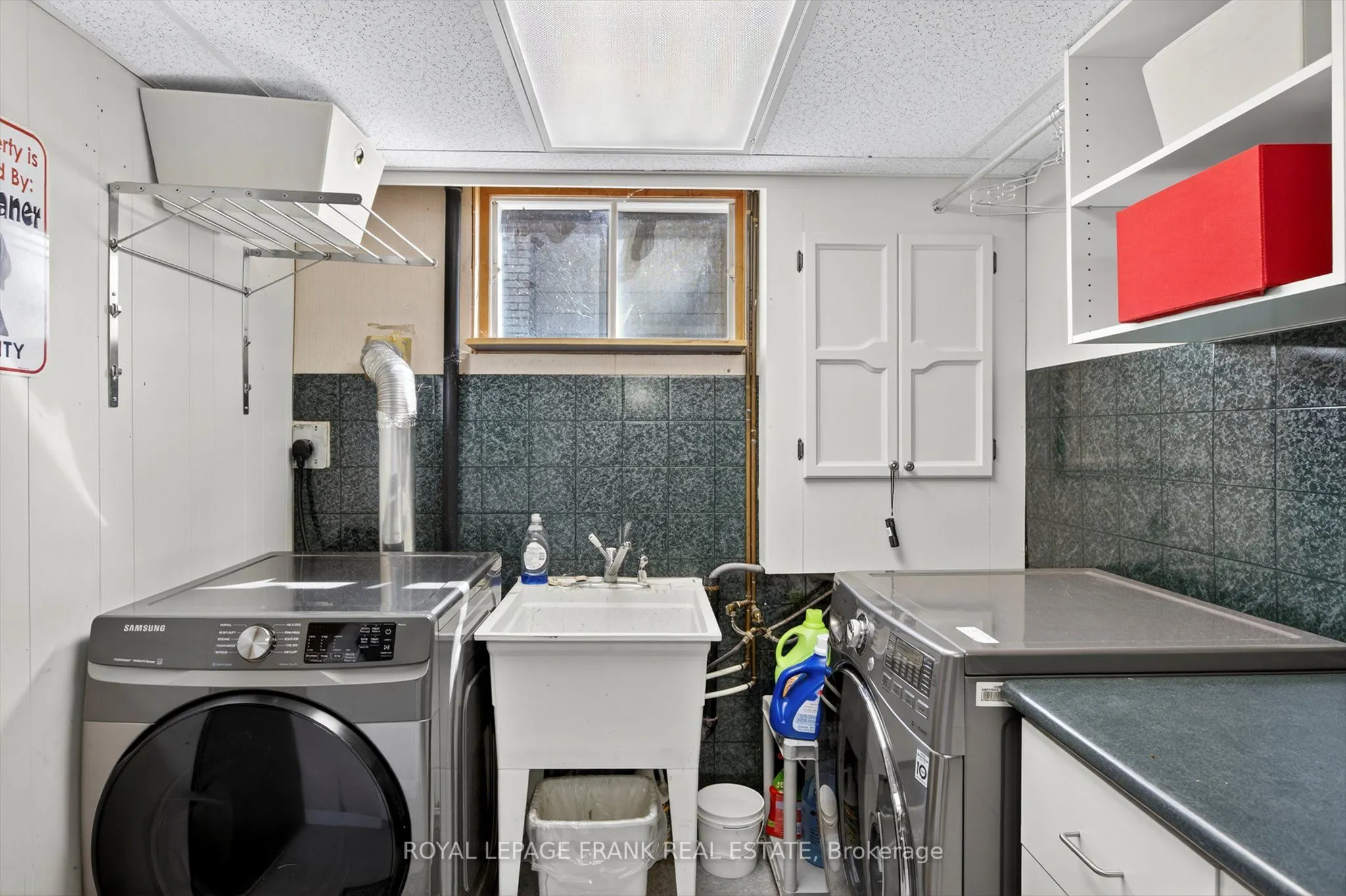 948 Golfview Road