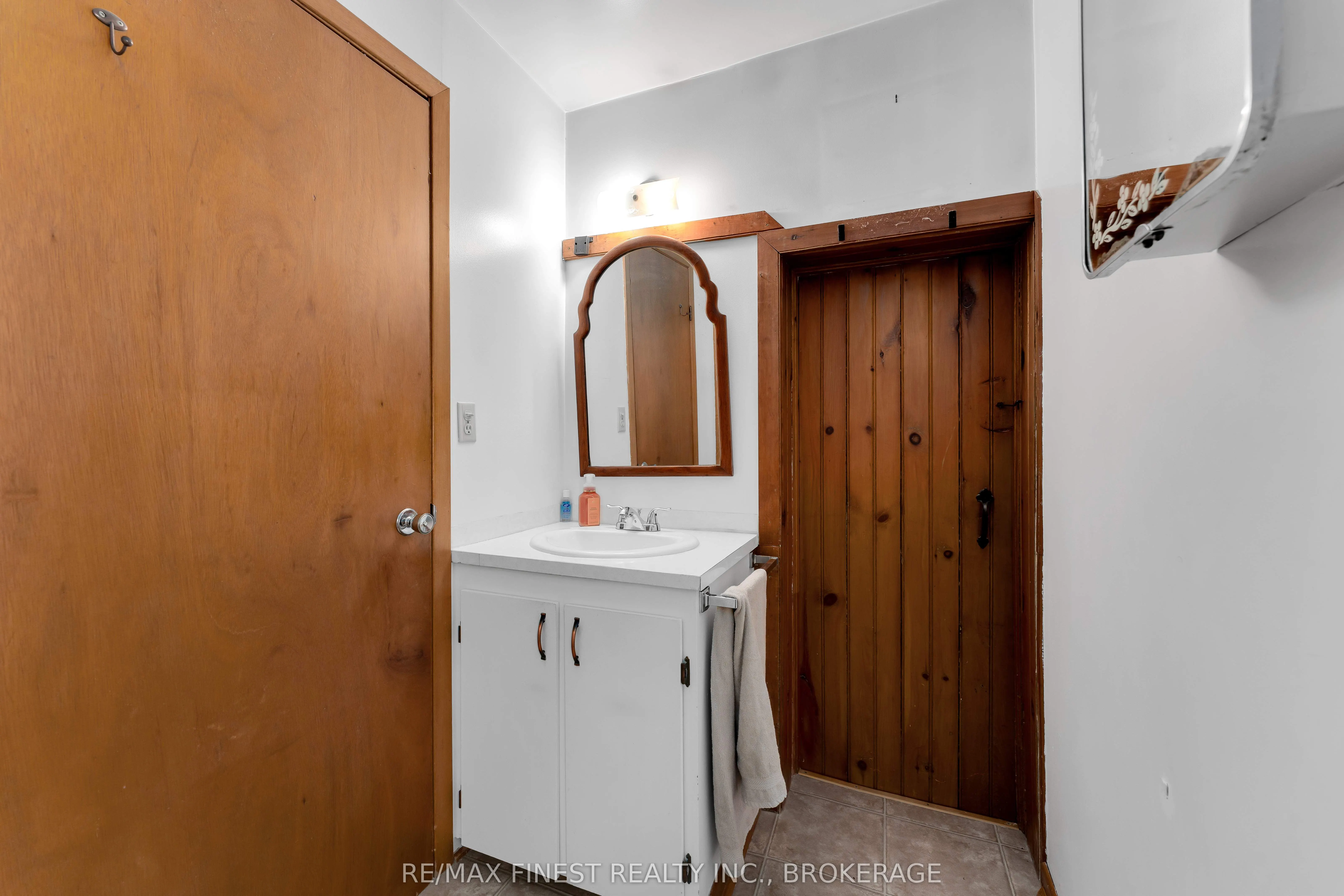 2318 County Road 11