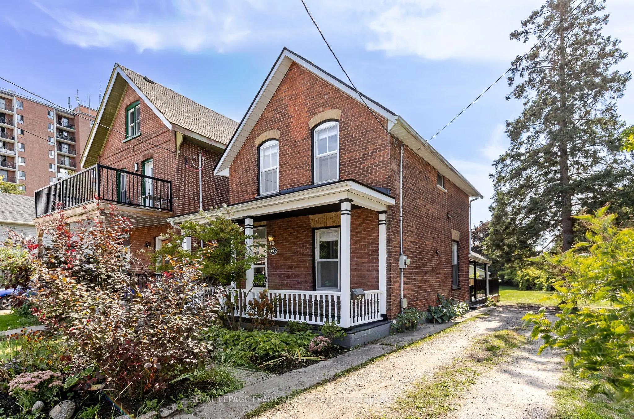 193 Lake Street