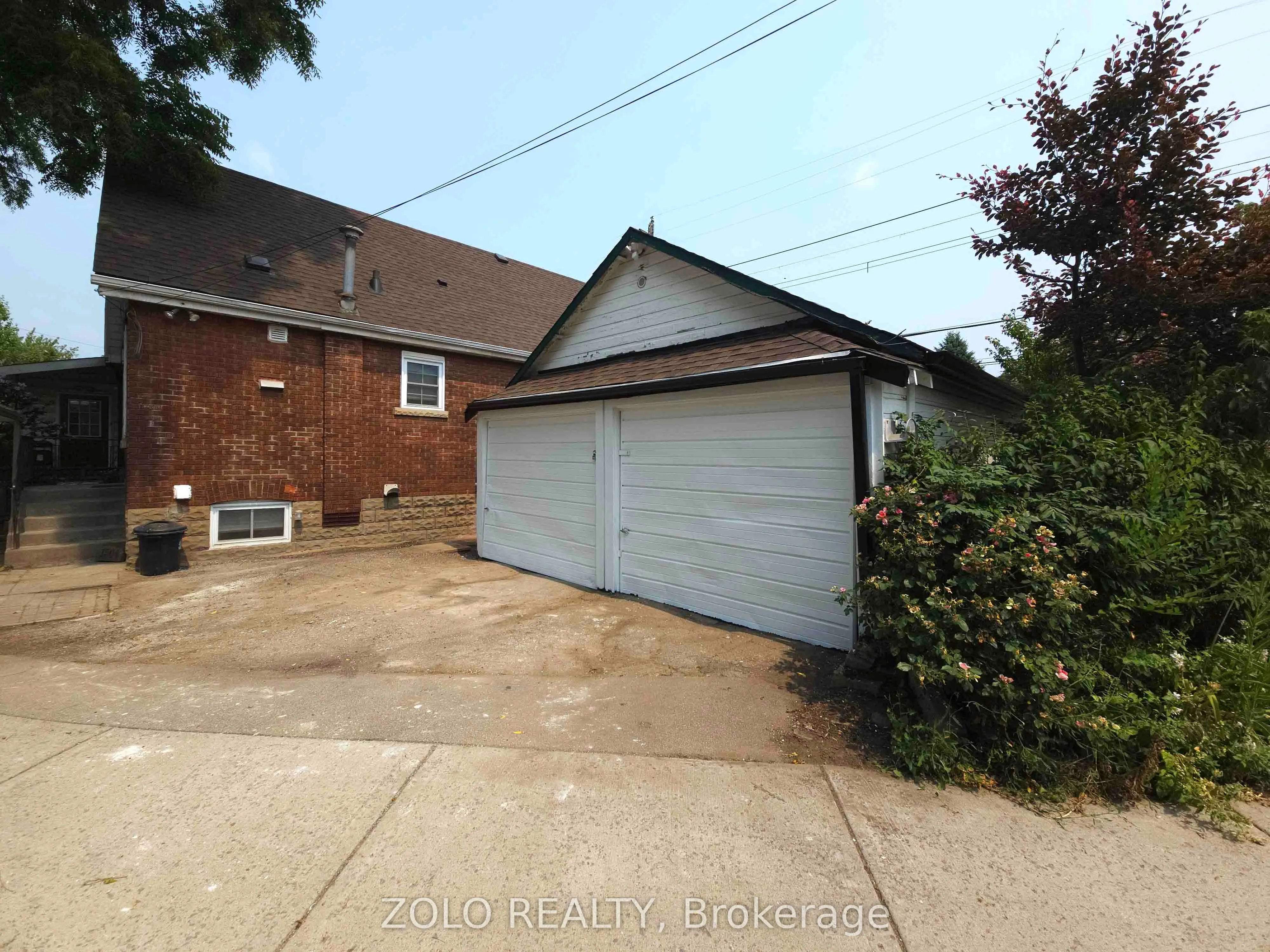 1504 King Street E