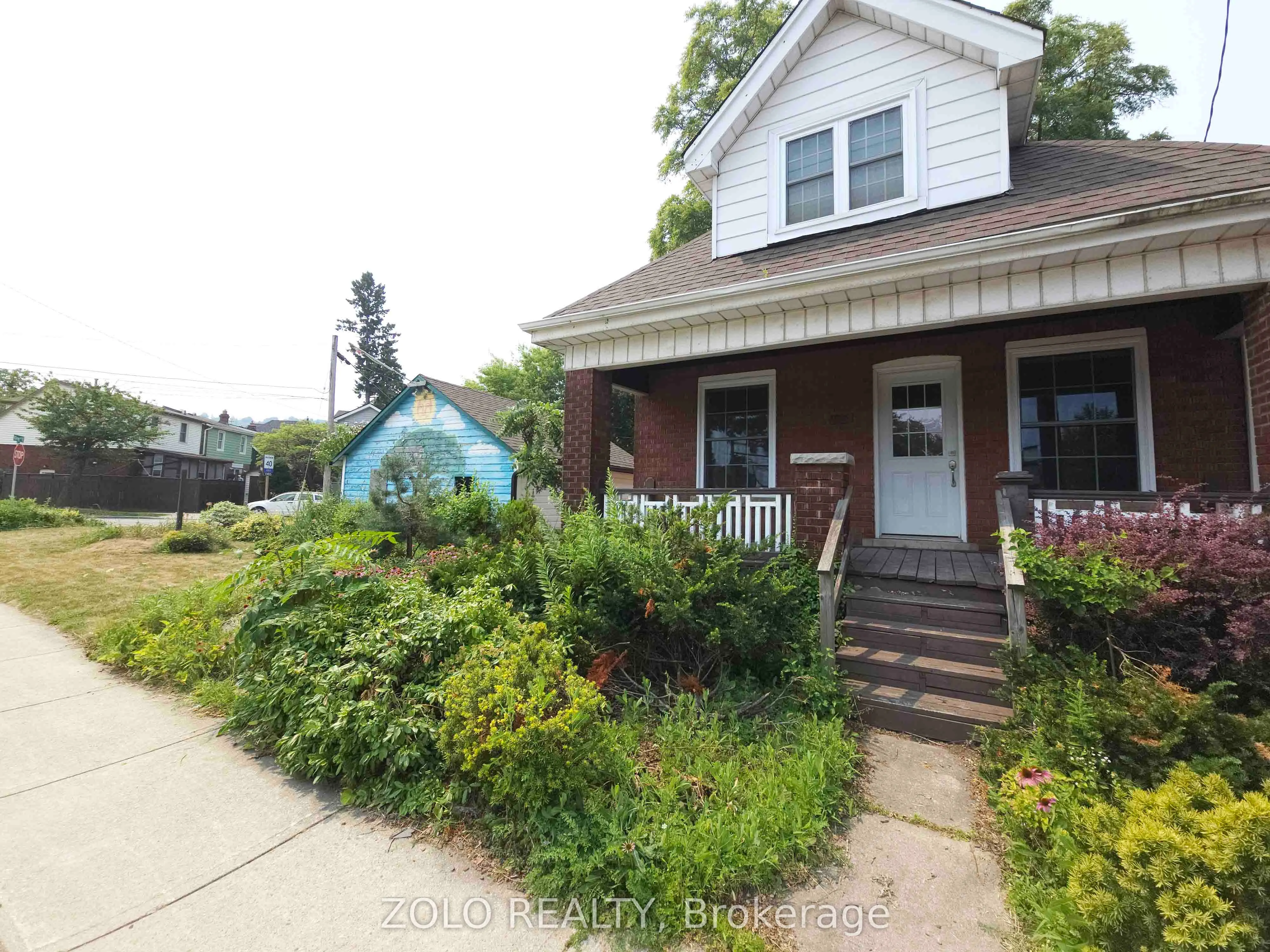 1504 King Street E