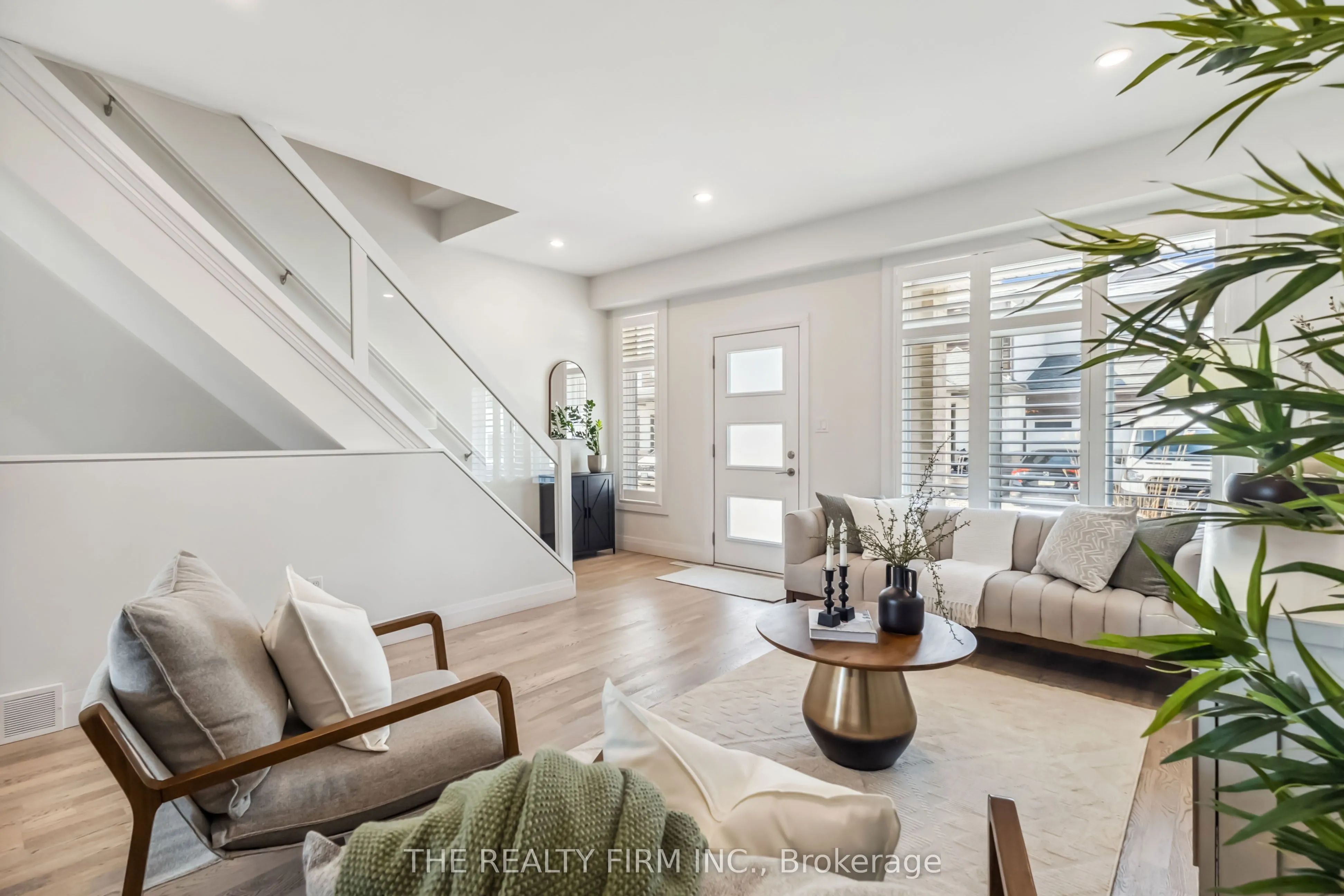 727 Apricot Drive, #3