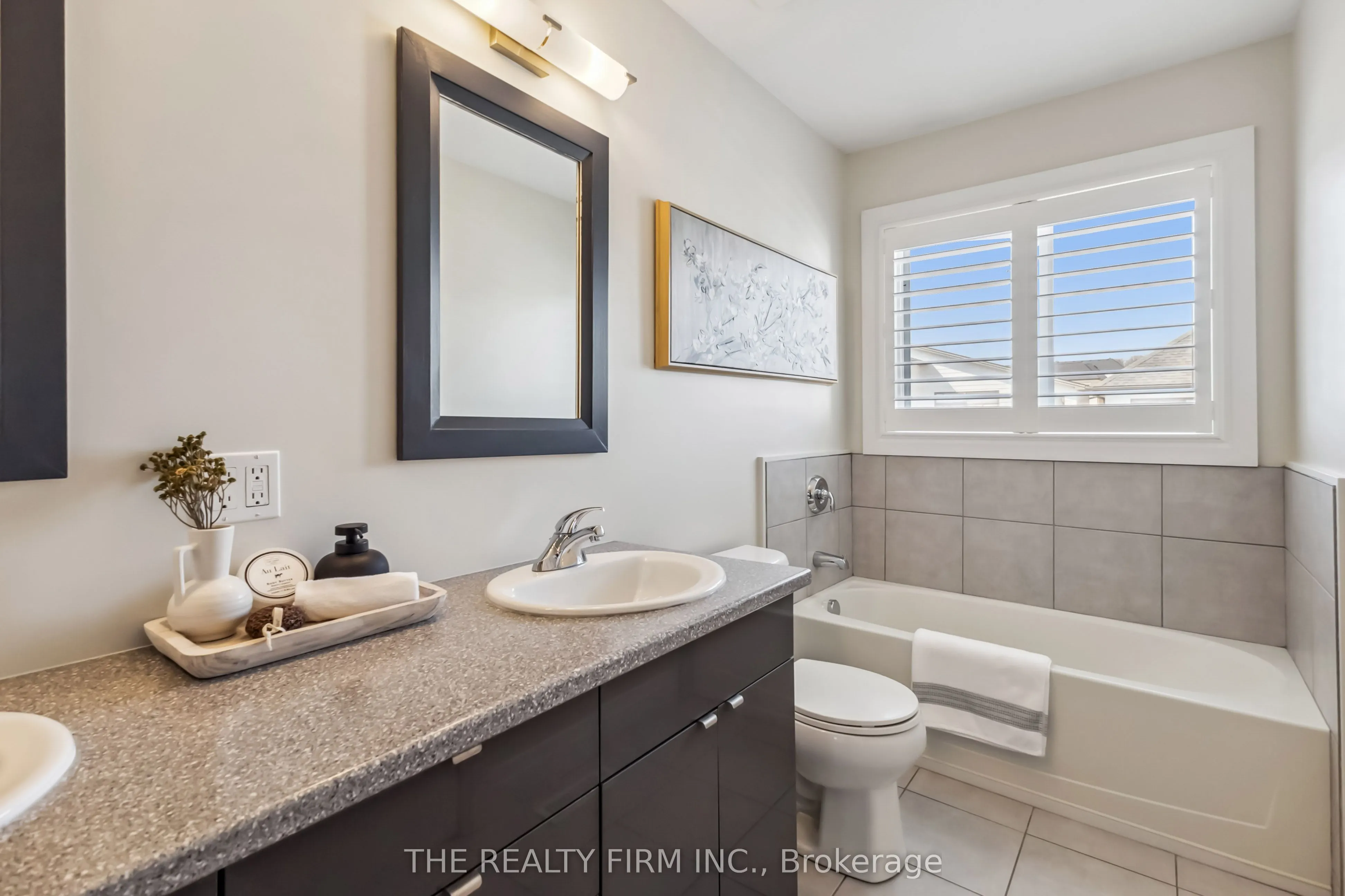727 Apricot Drive, #3
