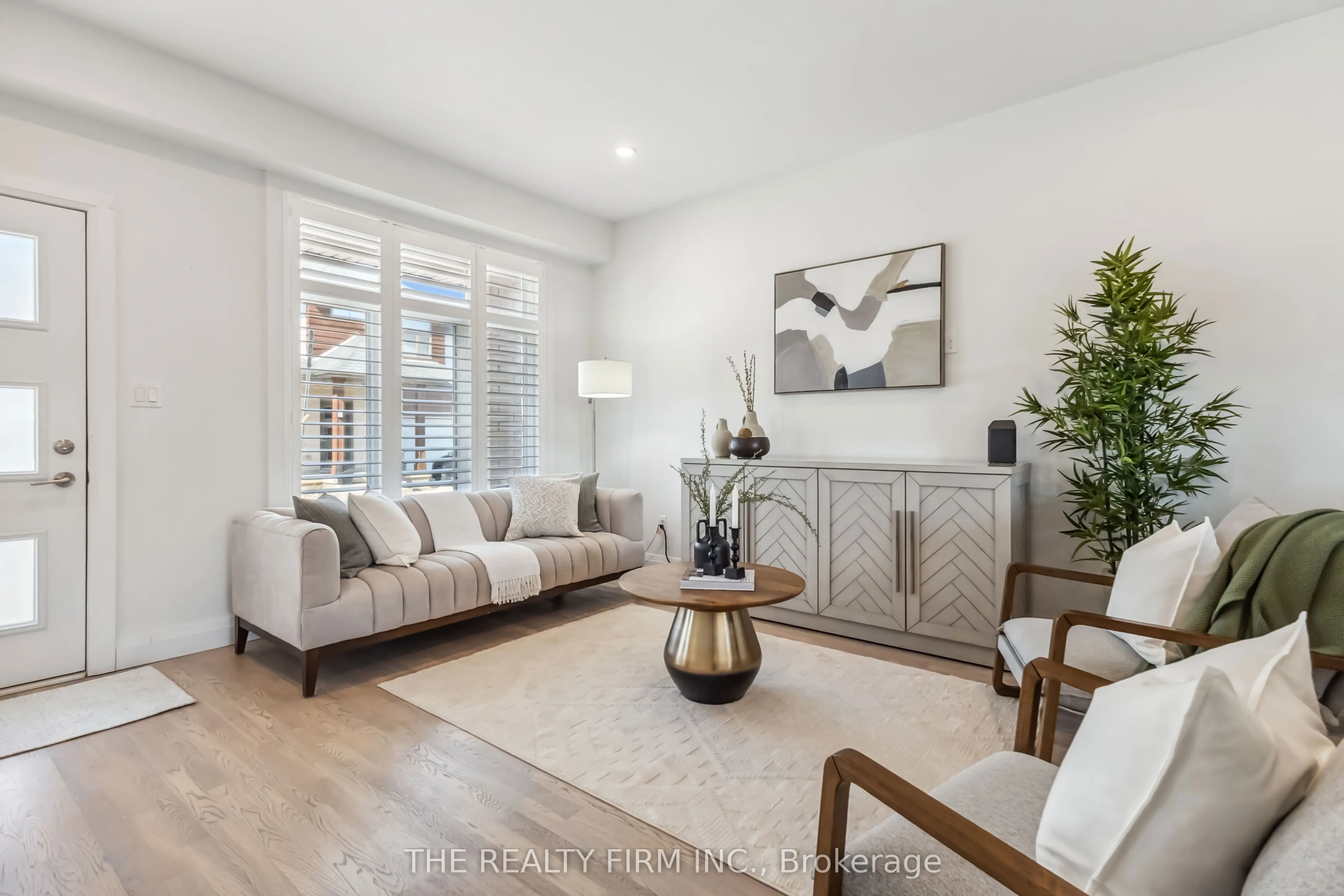 727 Apricot Drive, #3