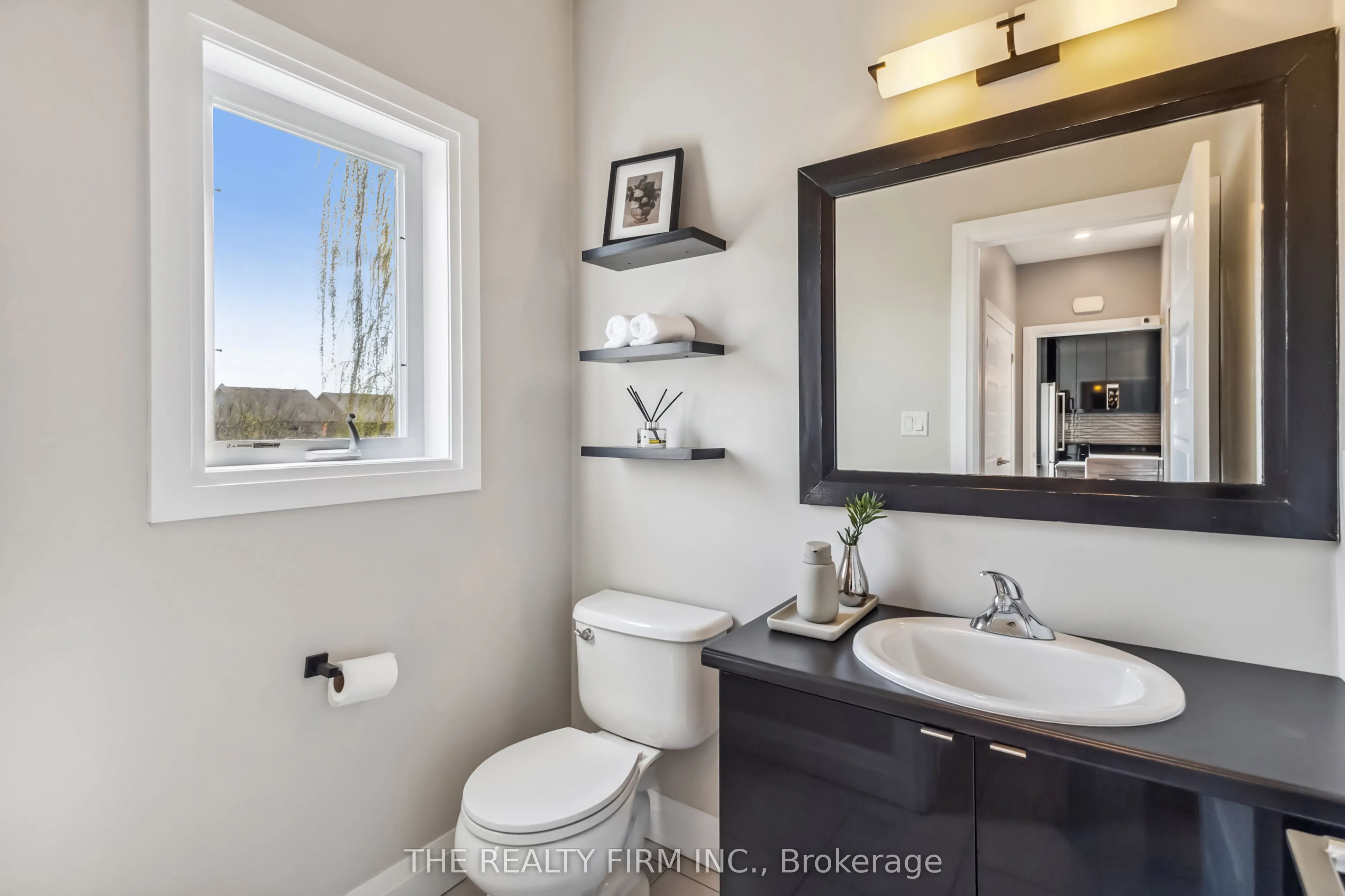 727 Apricot Drive, #3