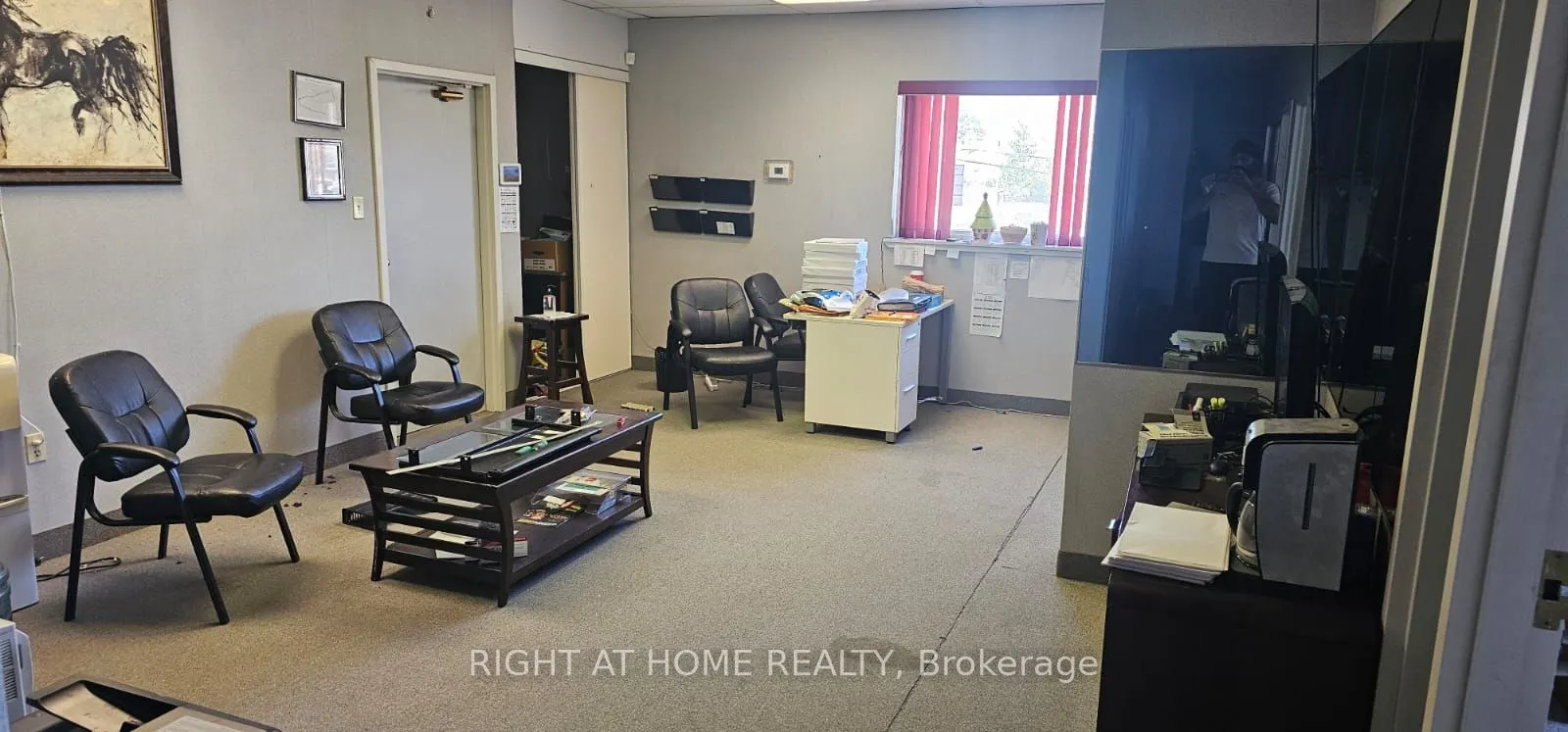 555 YORK Street, #203