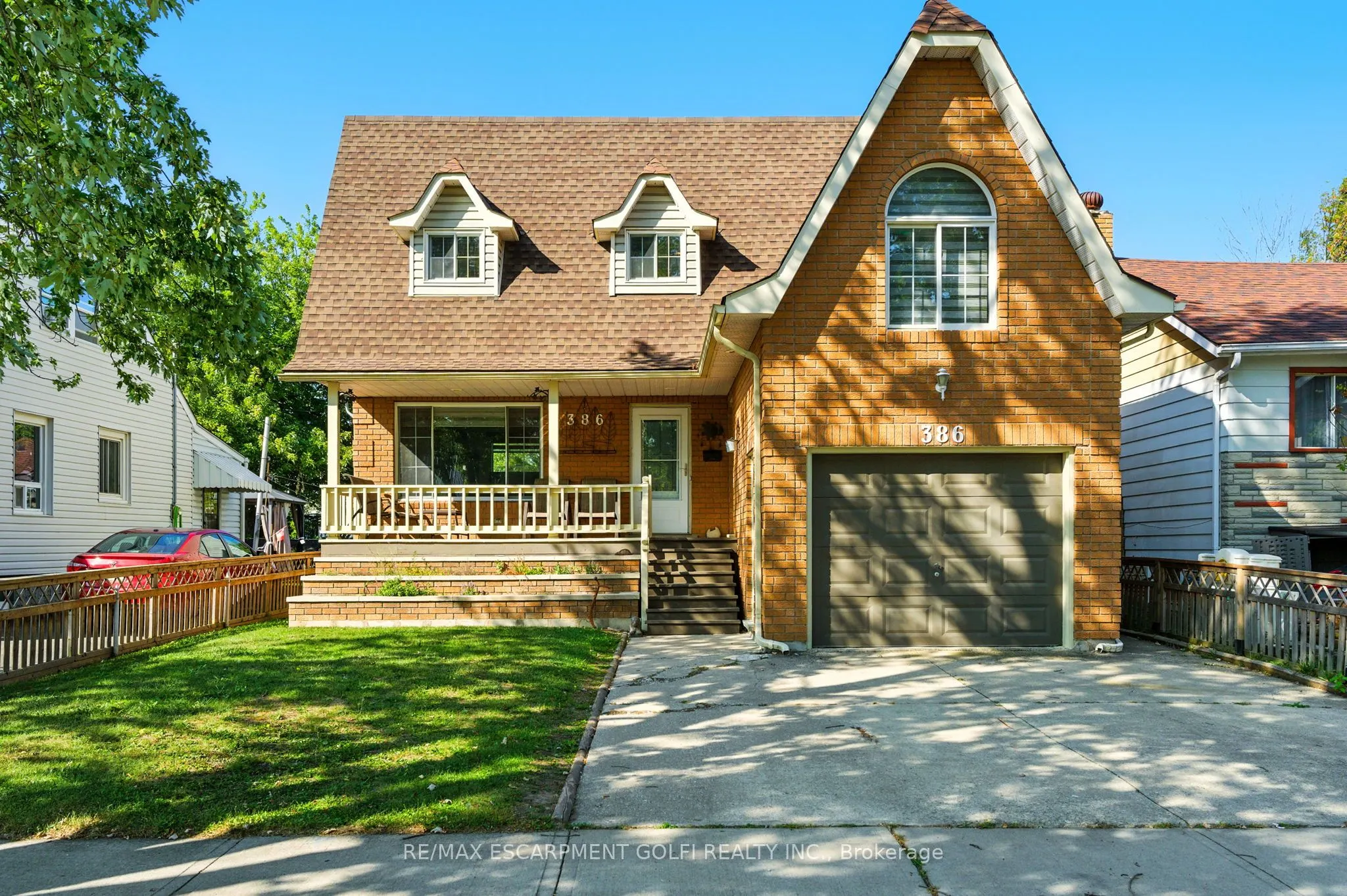 386 Navy Street