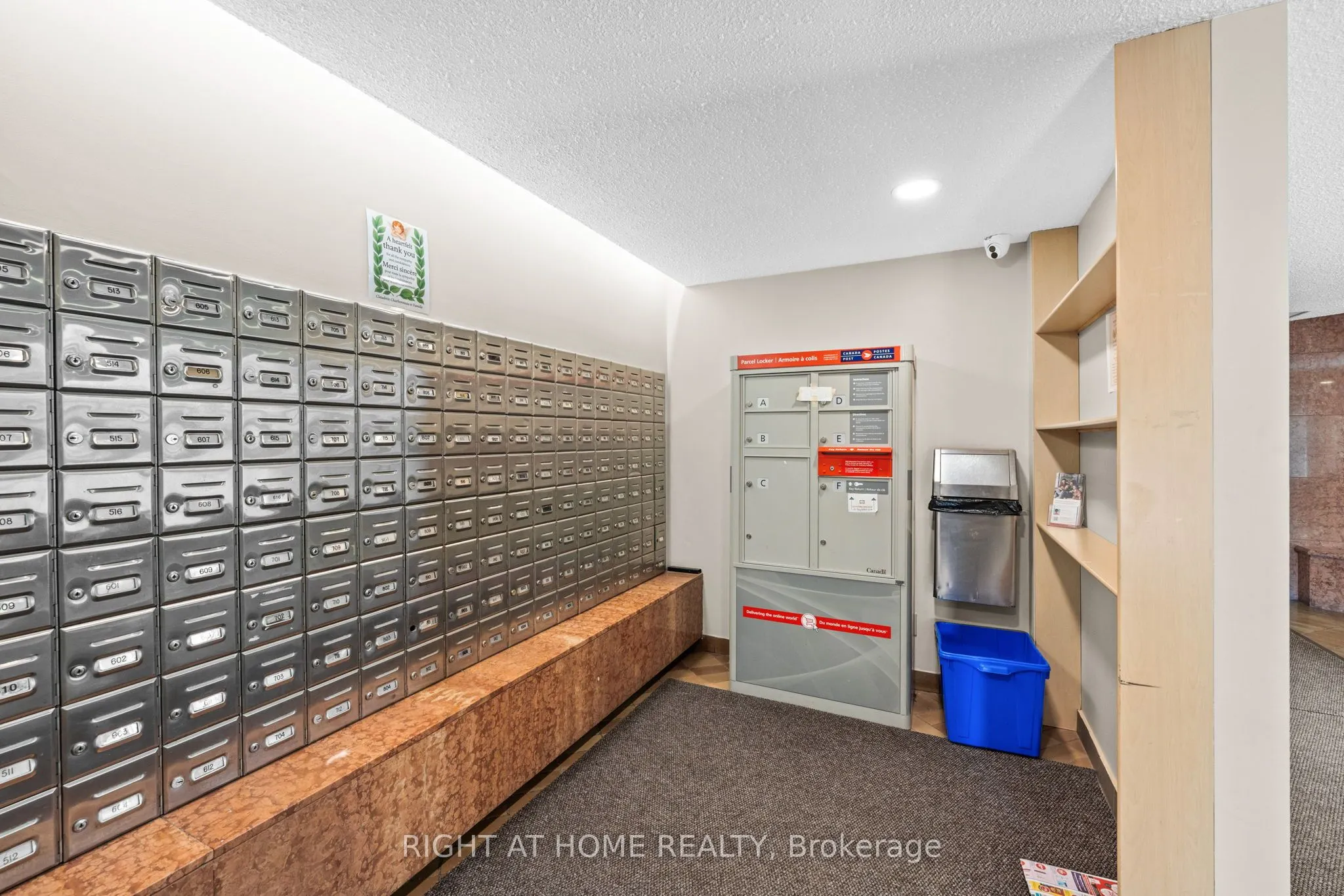 555 BRITTANY Drive, #106