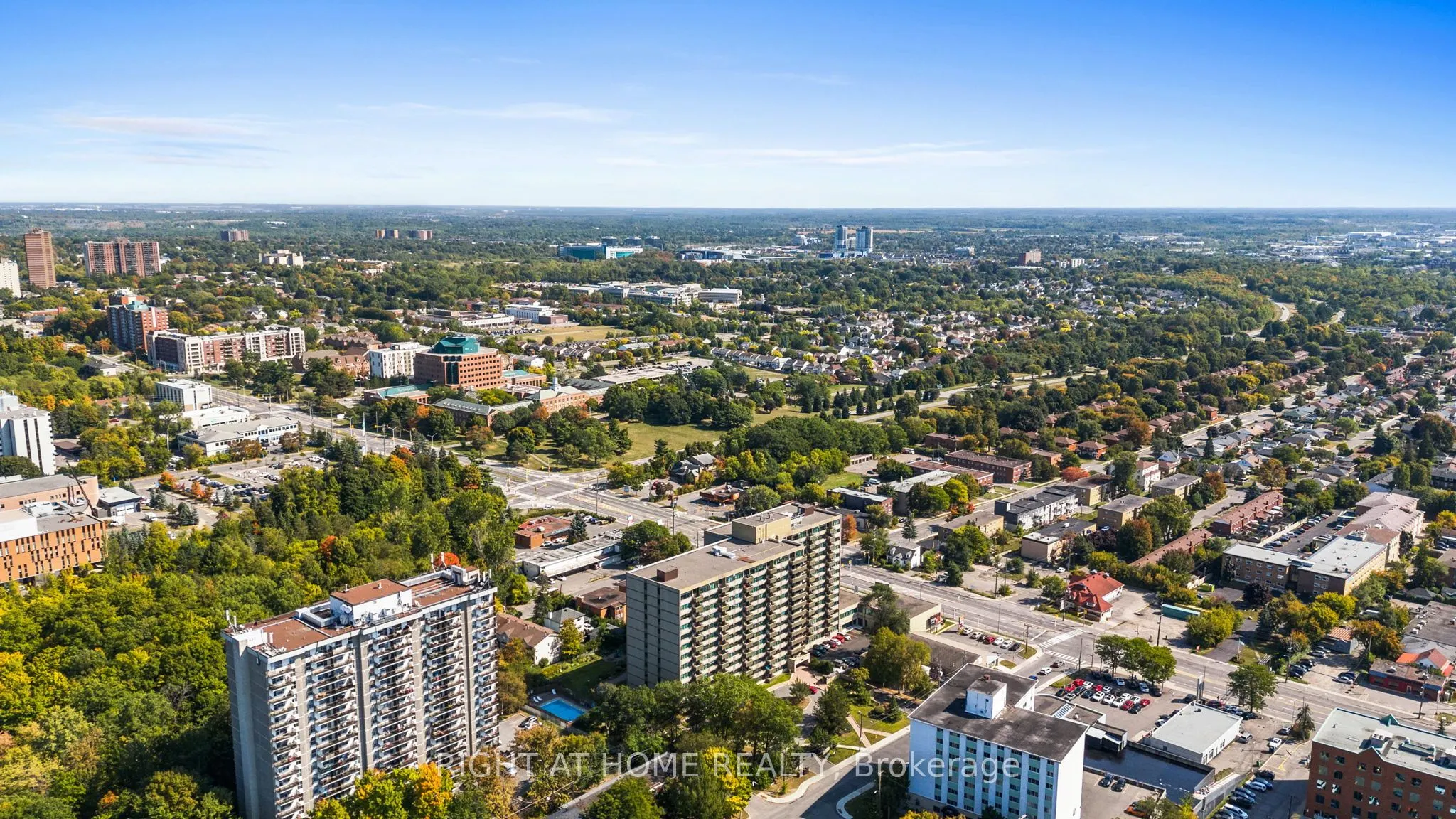 555 BRITTANY Drive, #106