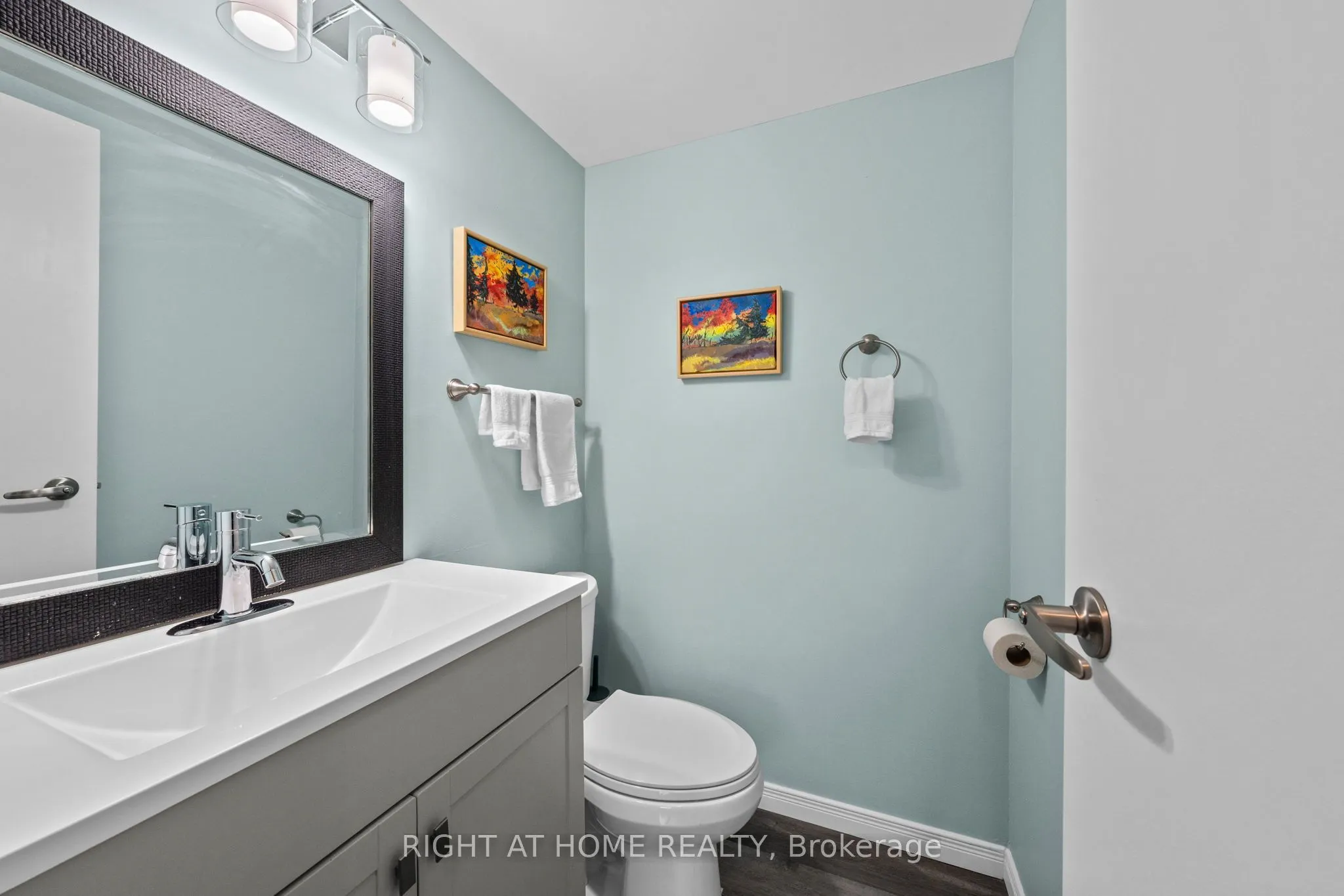 555 BRITTANY Drive, #106