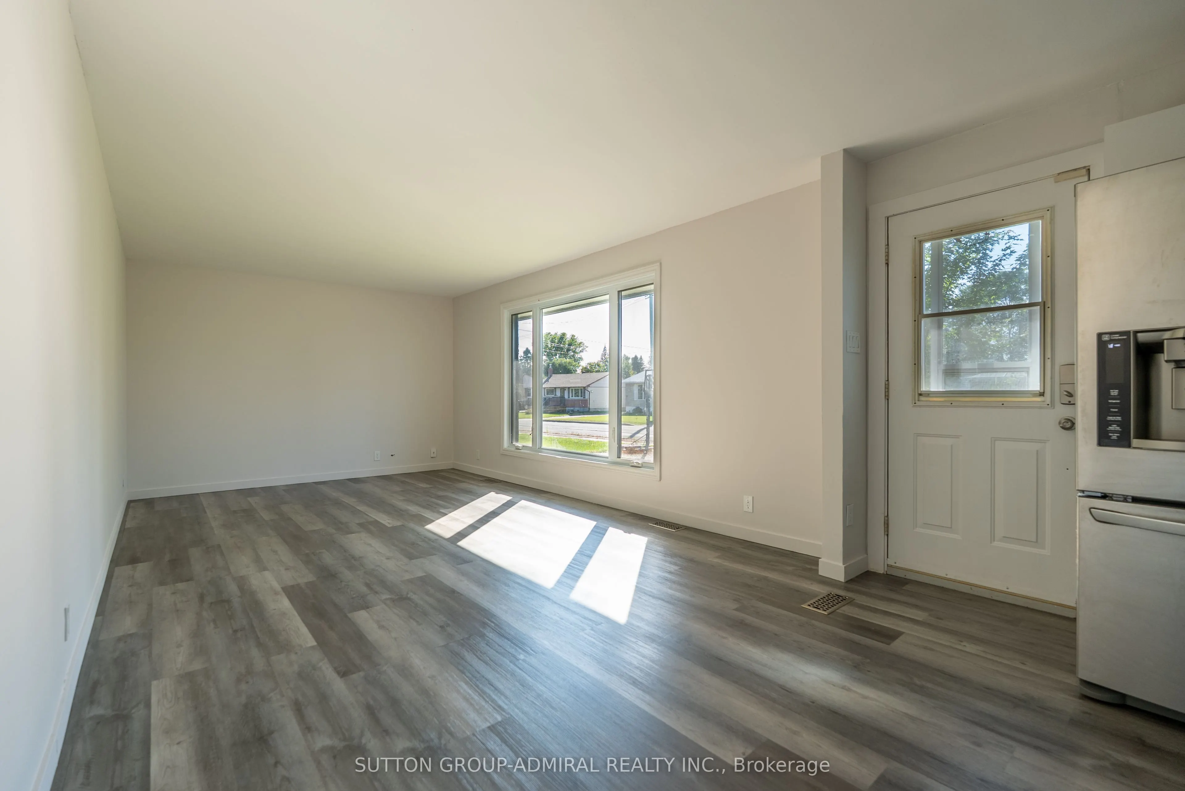 46 Charlotte Avenue