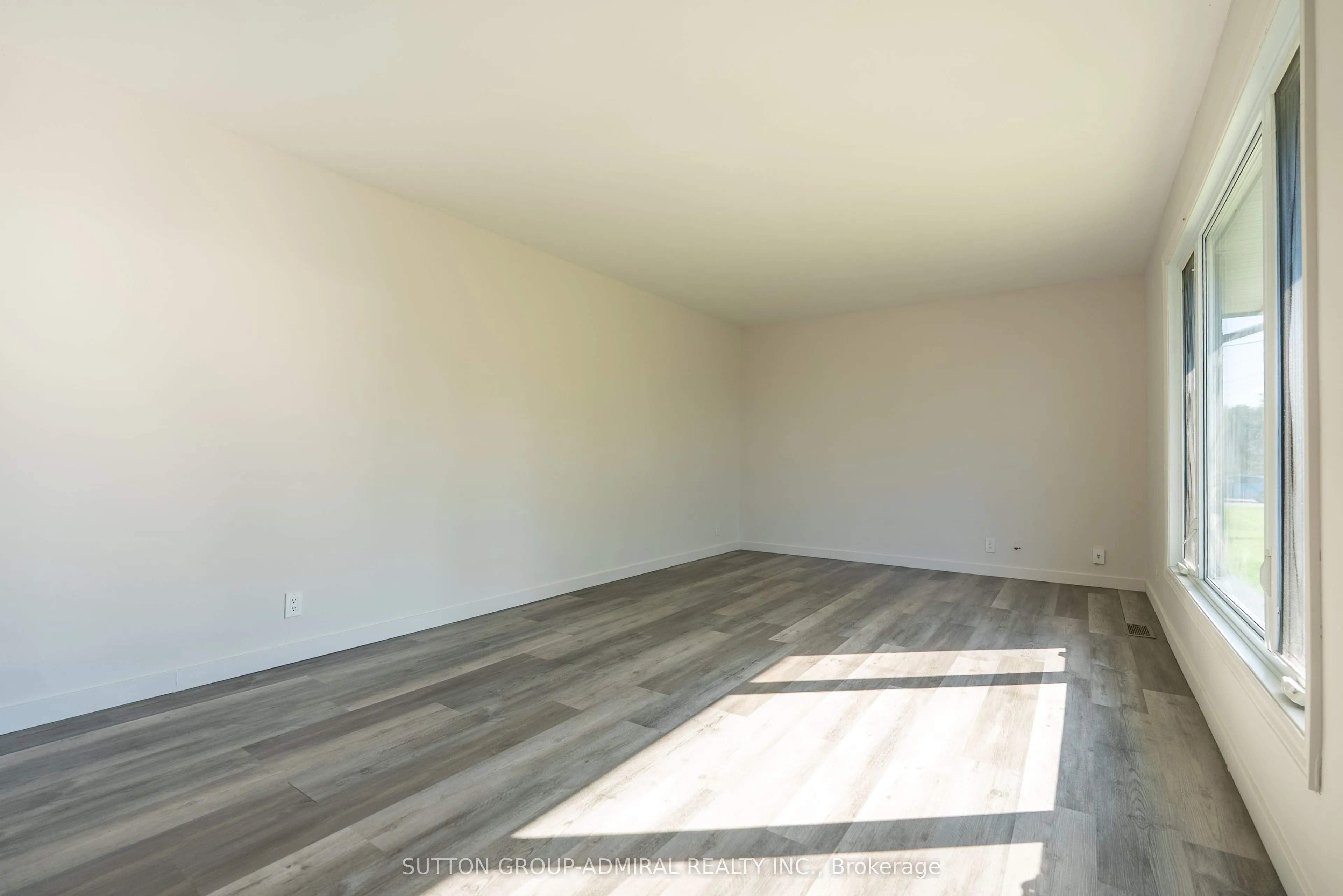 46 Charlotte Avenue