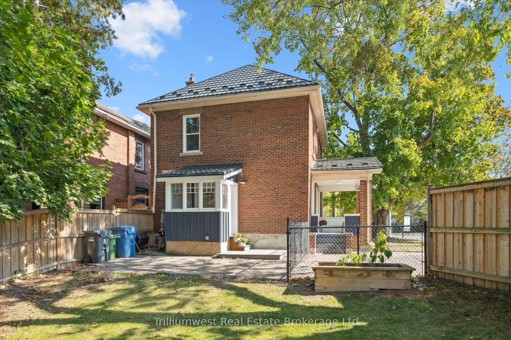 364 York Road