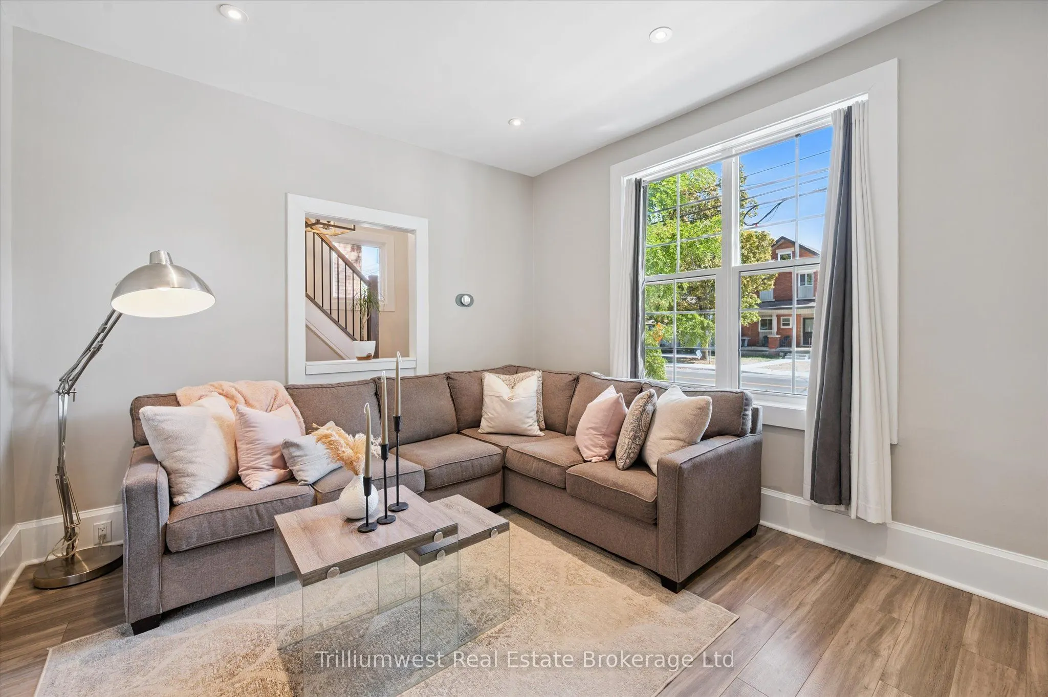 364 York Road