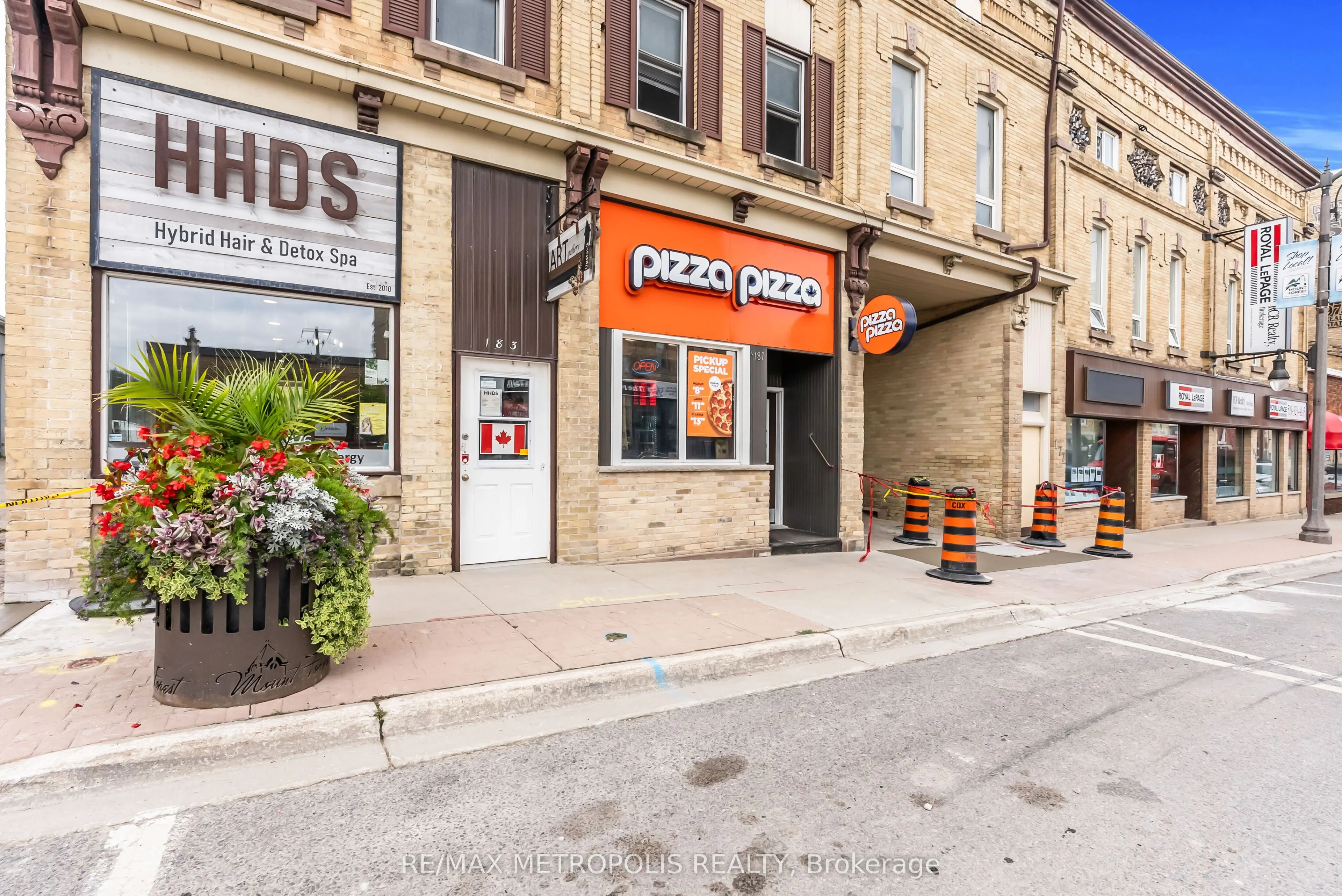 181 Main Street S