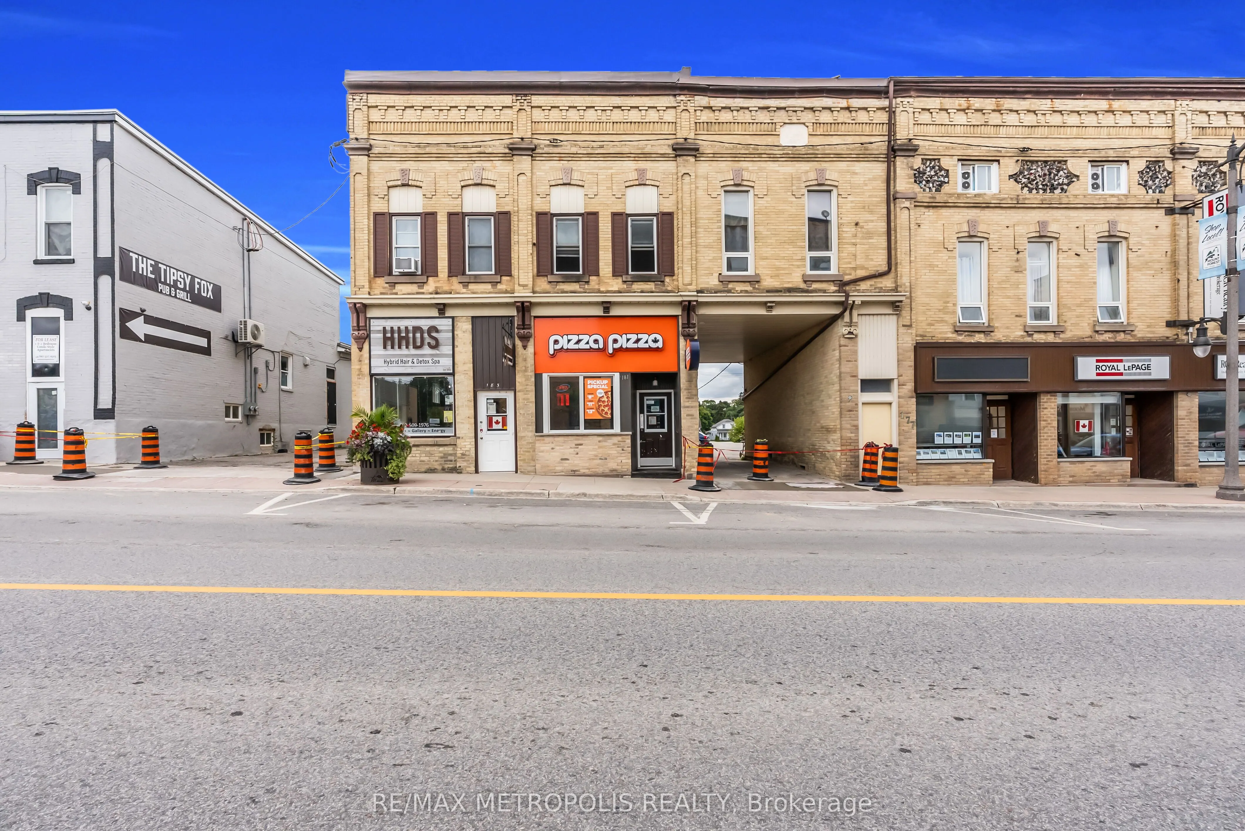 181 Main Street S